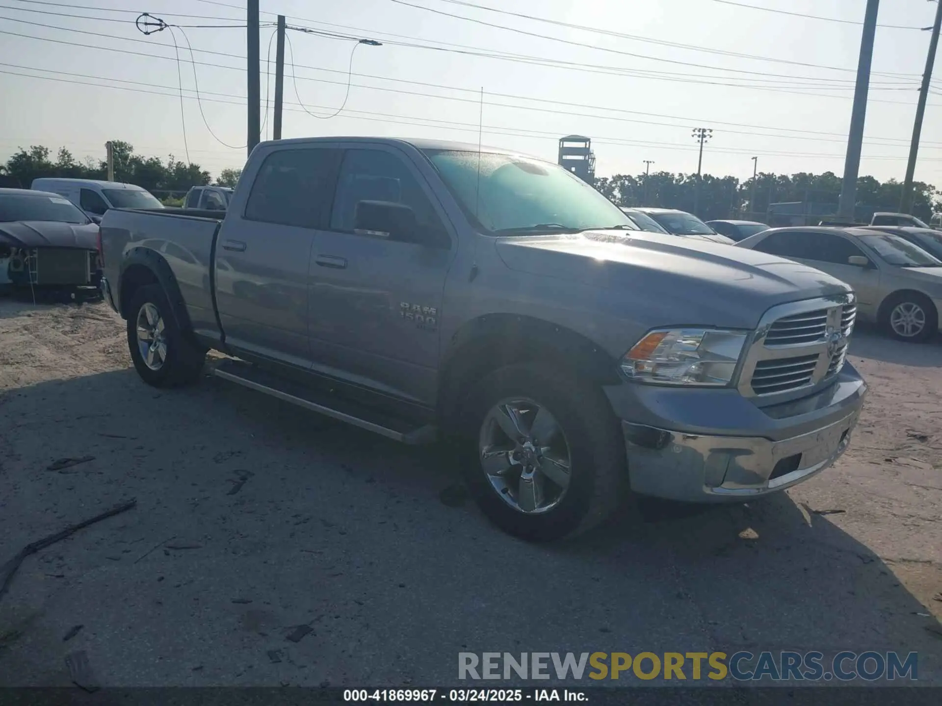 1 Photograph of a damaged car 1C6RR6TT4KS711138 RAM 1500 CLASSIC 2019
