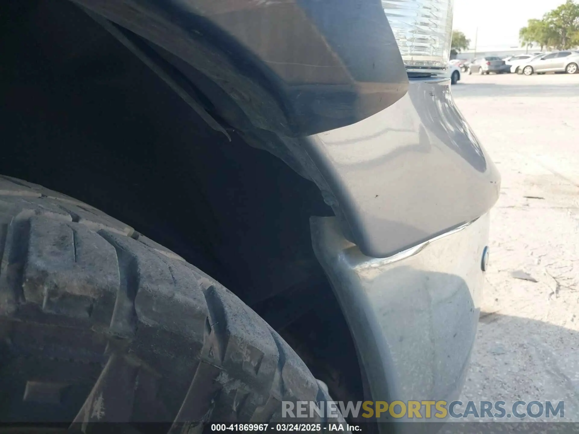 6 Photograph of a damaged car 1C6RR6TT4KS711138 RAM 1500 CLASSIC 2019