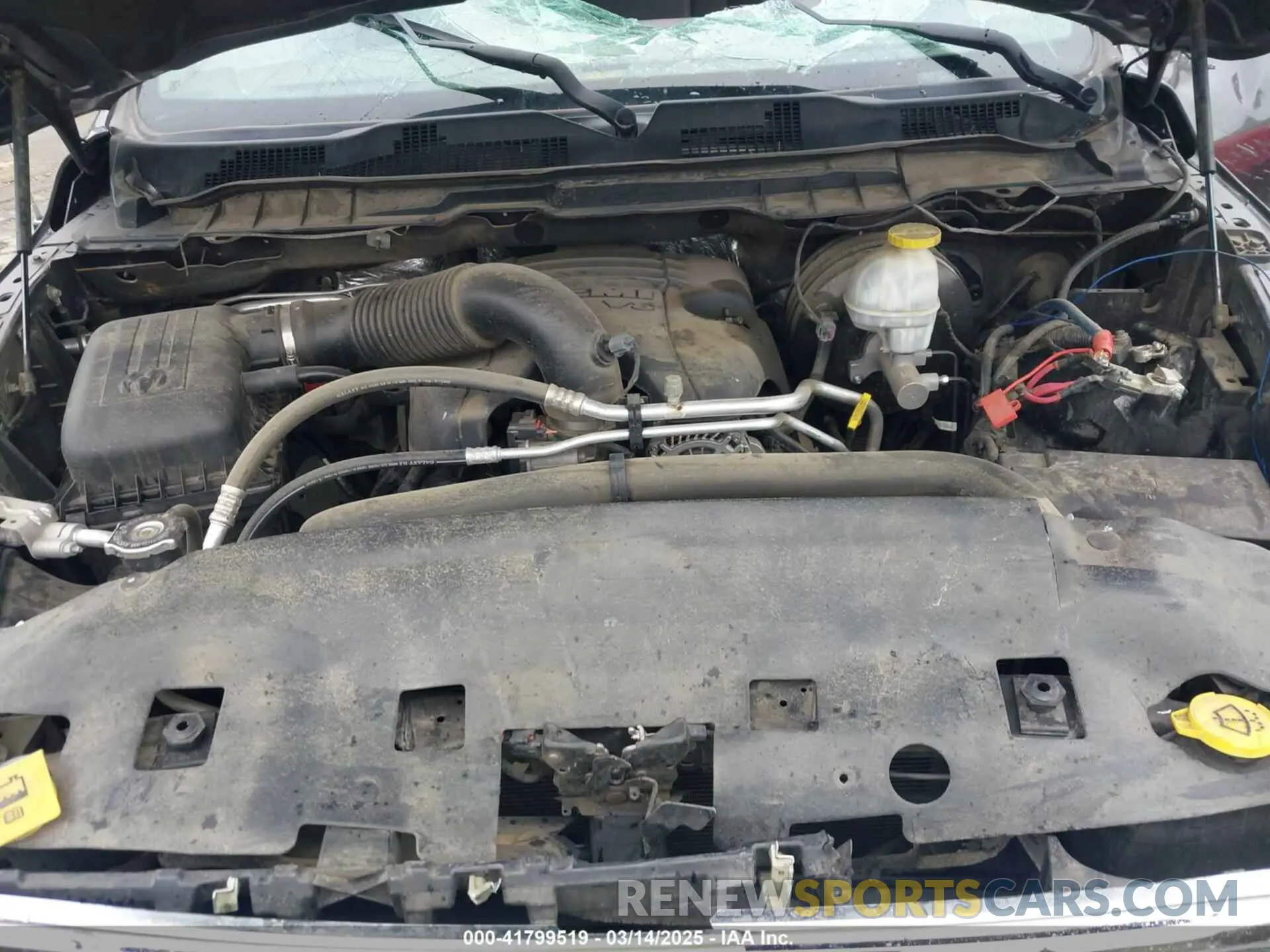 10 Photograph of a damaged car 1C6RR6TT5KS512552 RAM 1500 CLASSIC 2019