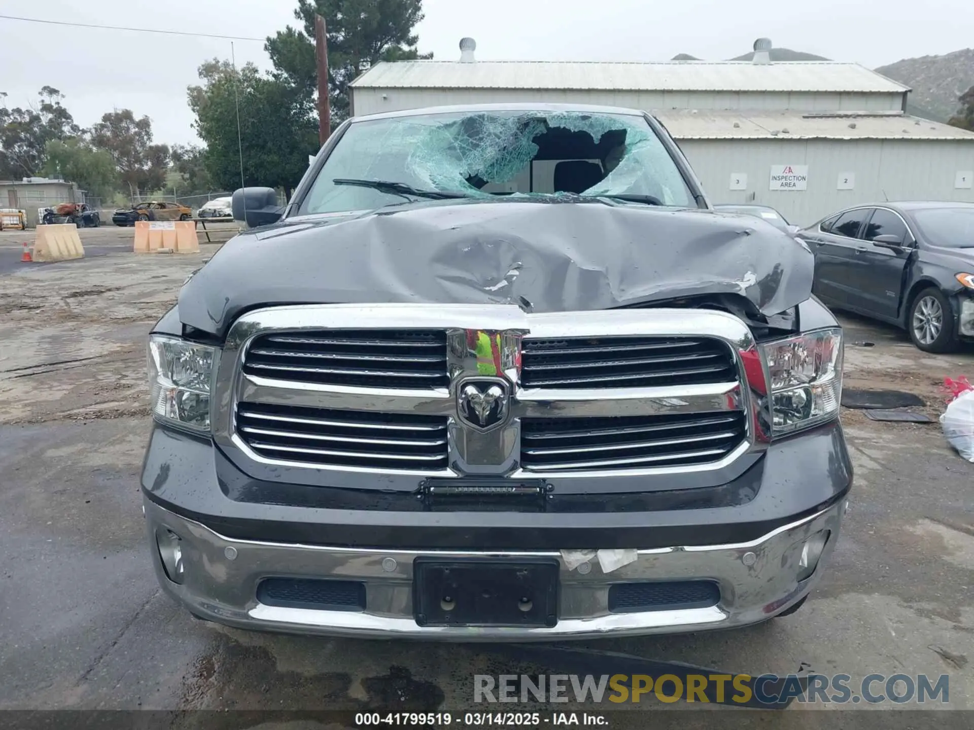 12 Photograph of a damaged car 1C6RR6TT5KS512552 RAM 1500 CLASSIC 2019