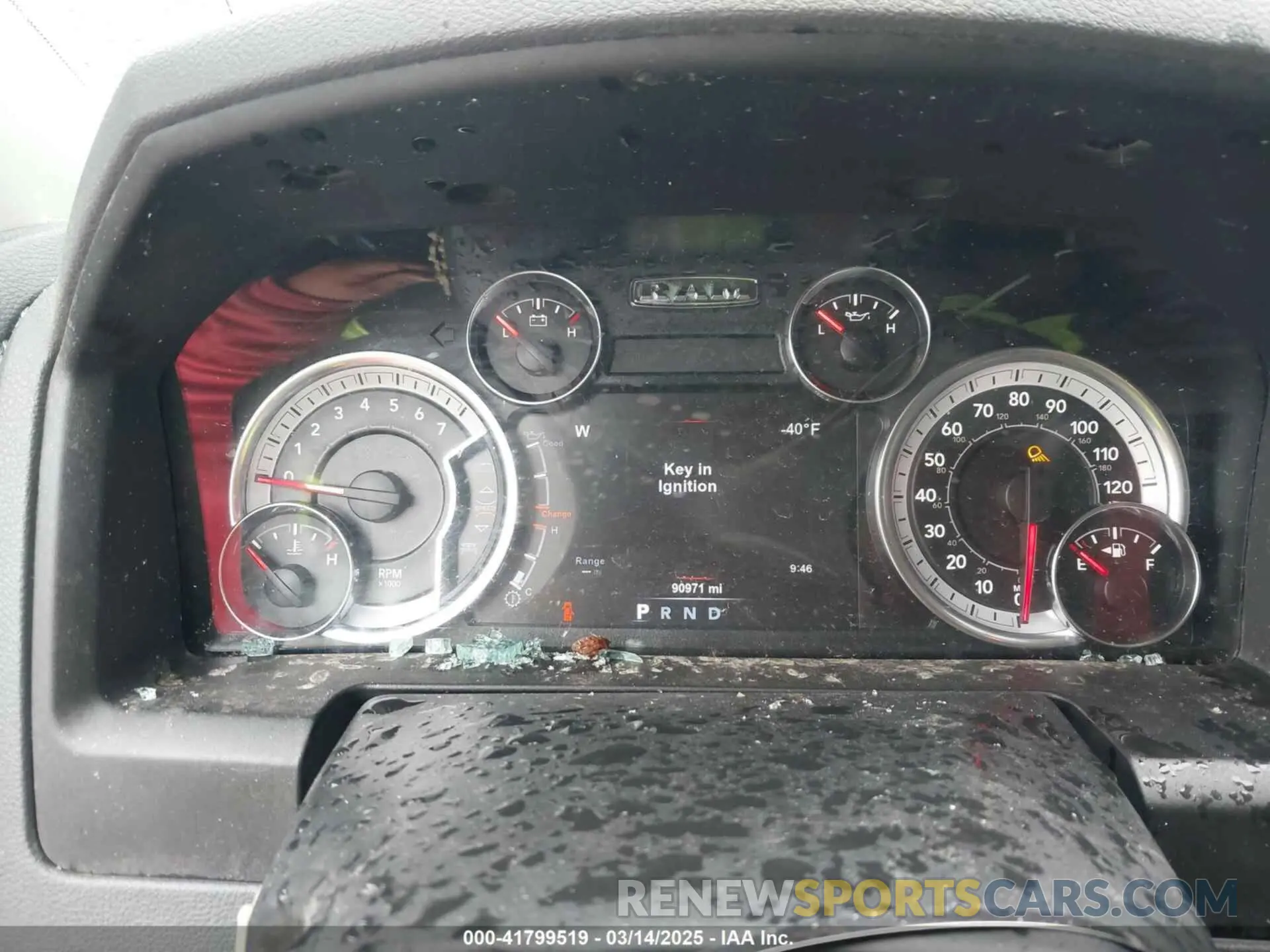 7 Photograph of a damaged car 1C6RR6TT5KS512552 RAM 1500 CLASSIC 2019