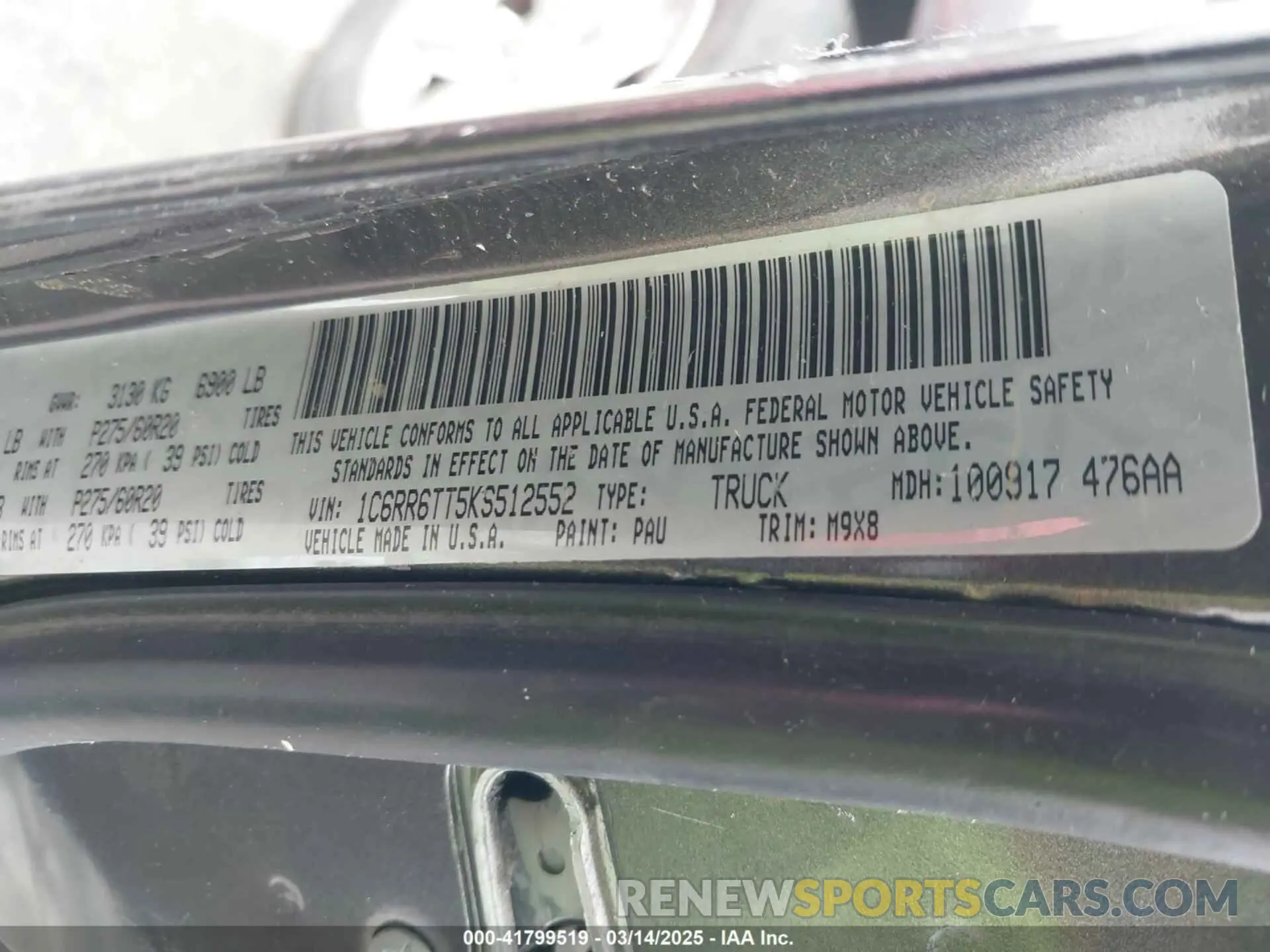 9 Photograph of a damaged car 1C6RR6TT5KS512552 RAM 1500 CLASSIC 2019
