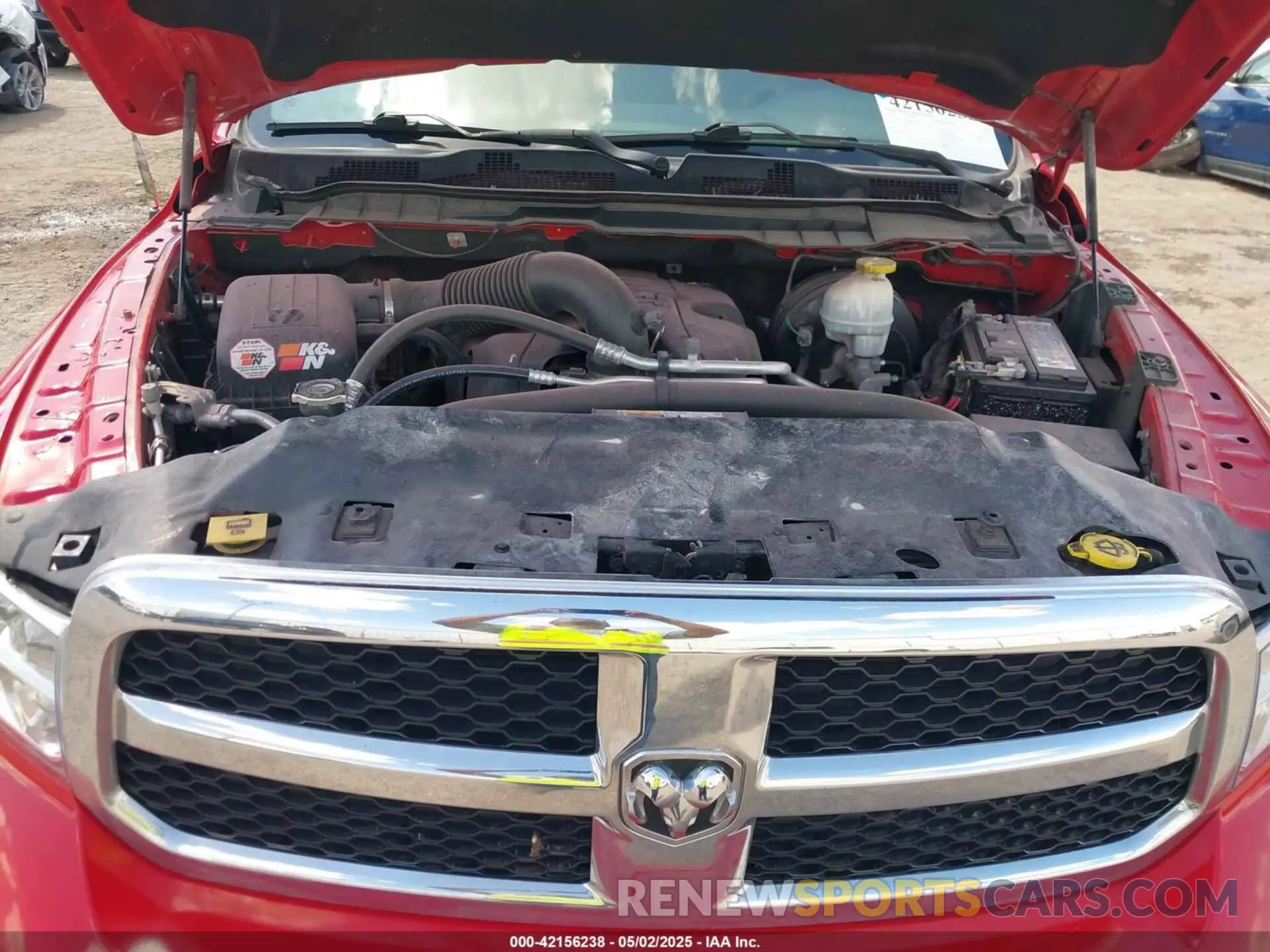 10 Photograph of a damaged car 1C6RR6TT6KS561727 RAM 1500 CLASSIC 2019