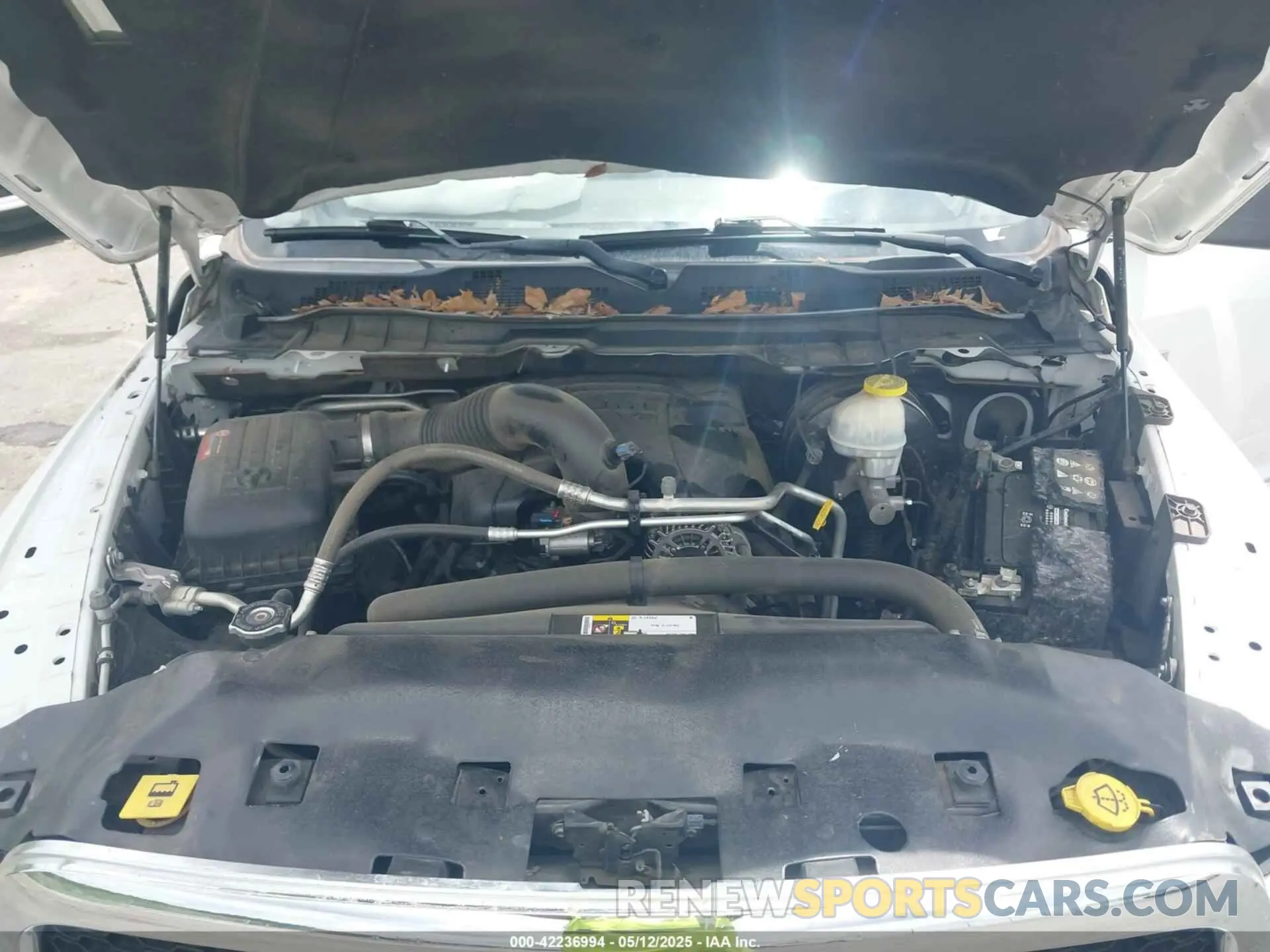 10 Photograph of a damaged car 1C6RR6TT6KS613101 RAM 1500 CLASSIC 2019