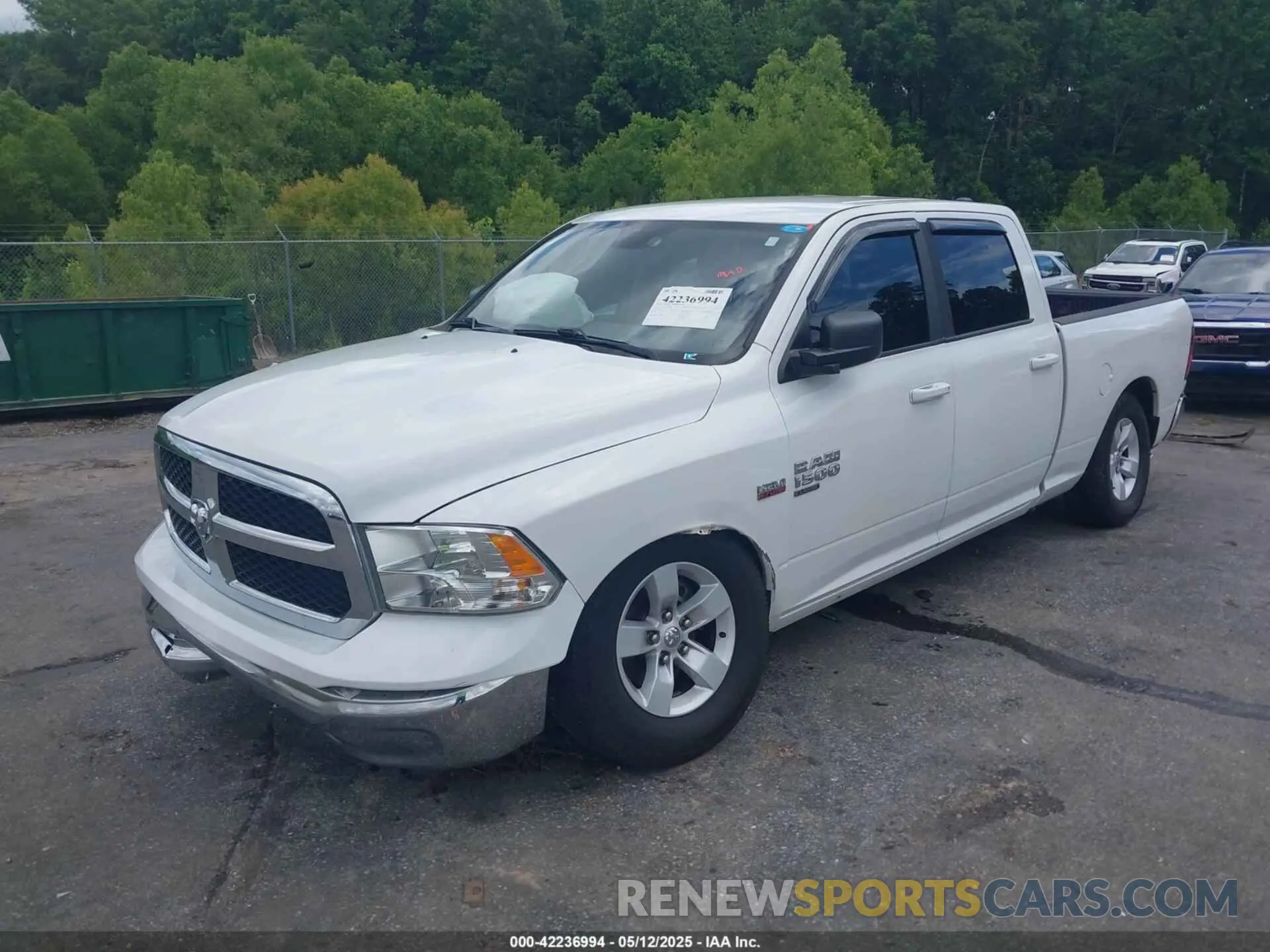 2 Photograph of a damaged car 1C6RR6TT6KS613101 RAM 1500 CLASSIC 2019