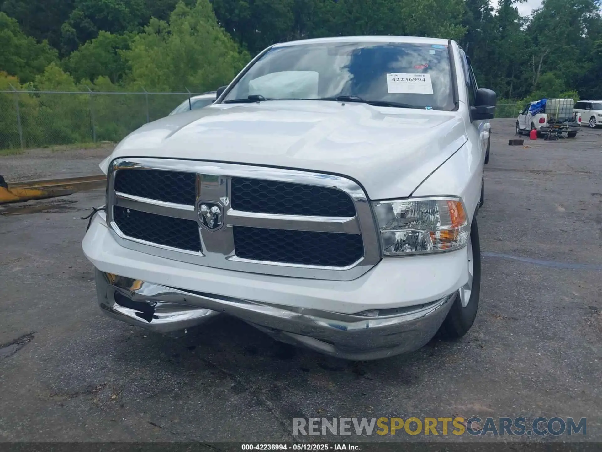 6 Photograph of a damaged car 1C6RR6TT6KS613101 RAM 1500 CLASSIC 2019