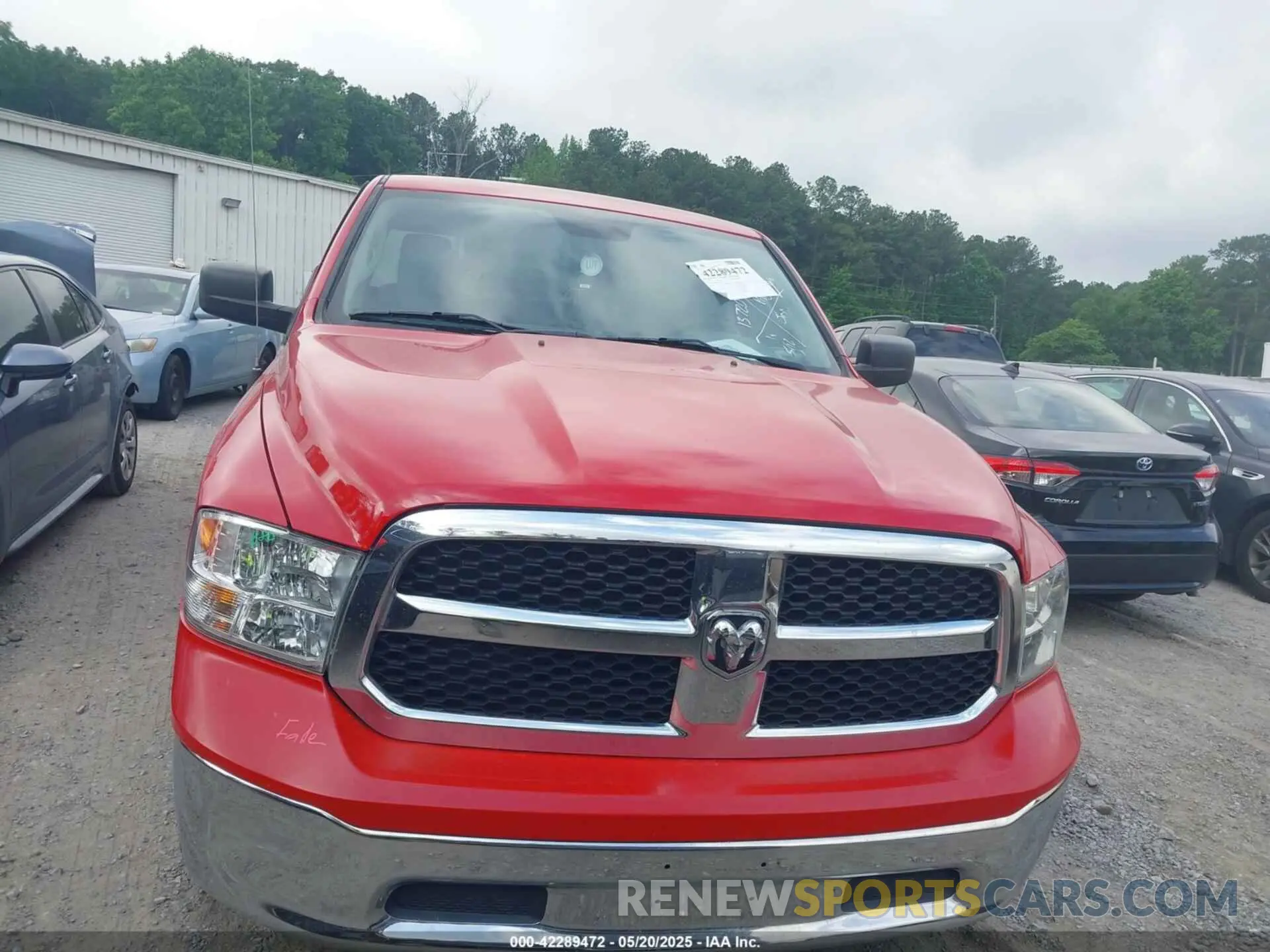 12 Photograph of a damaged car 1C6RR6TT6KS693726 RAM 1500 CLASSIC 2019