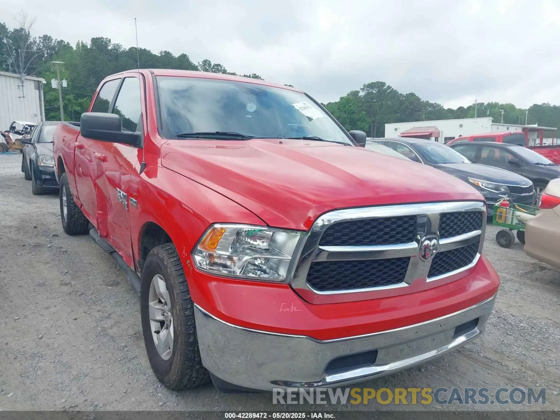 13 Photograph of a damaged car 1C6RR6TT6KS693726 RAM 1500 CLASSIC 2019
