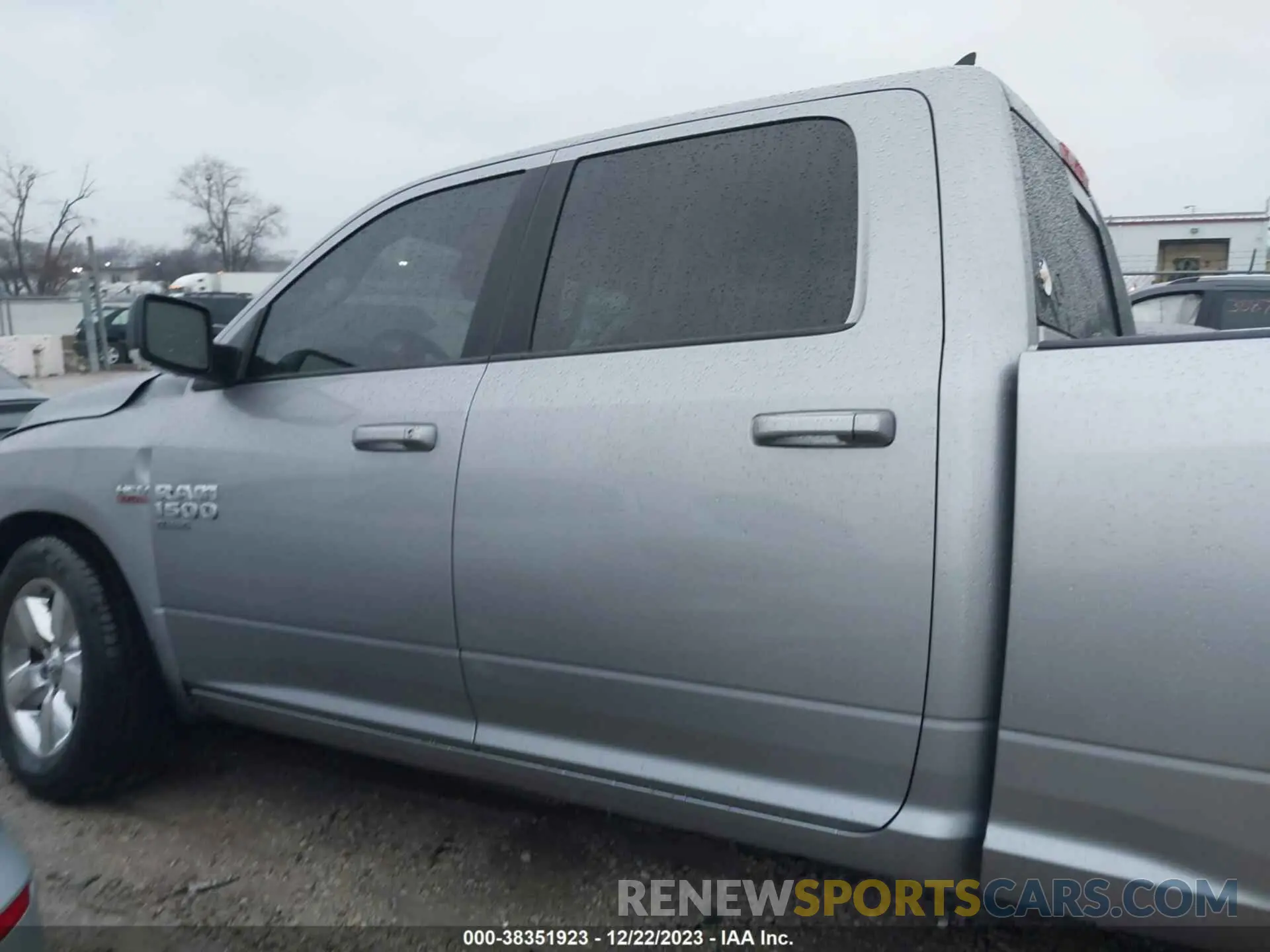 14 Photograph of a damaged car 1C6RR6TT9KS694465 RAM 1500 CLASSIC 2019