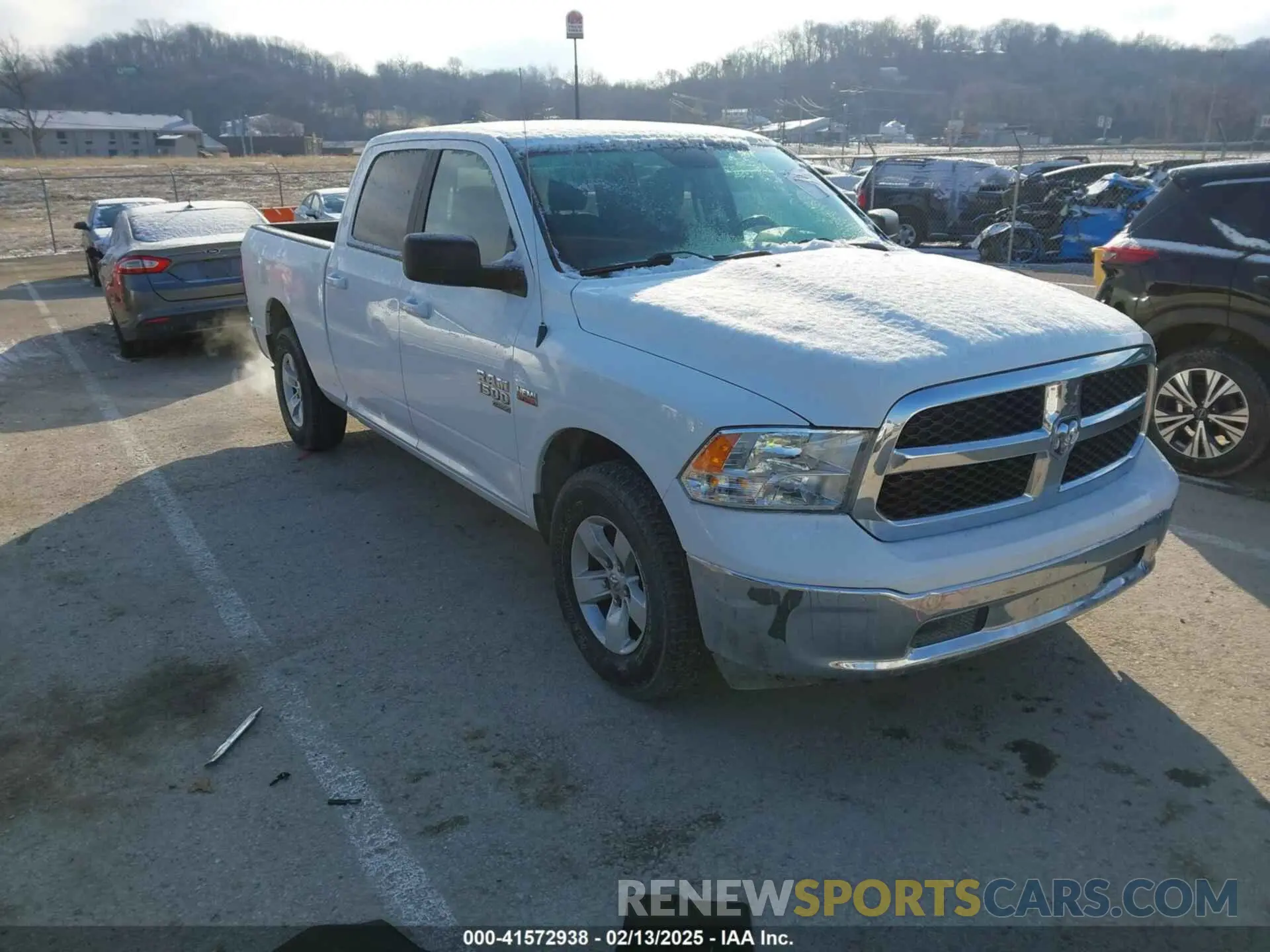 1 Photograph of a damaged car 1C6RR6TTXKS643976 RAM 1500 CLASSIC 2019