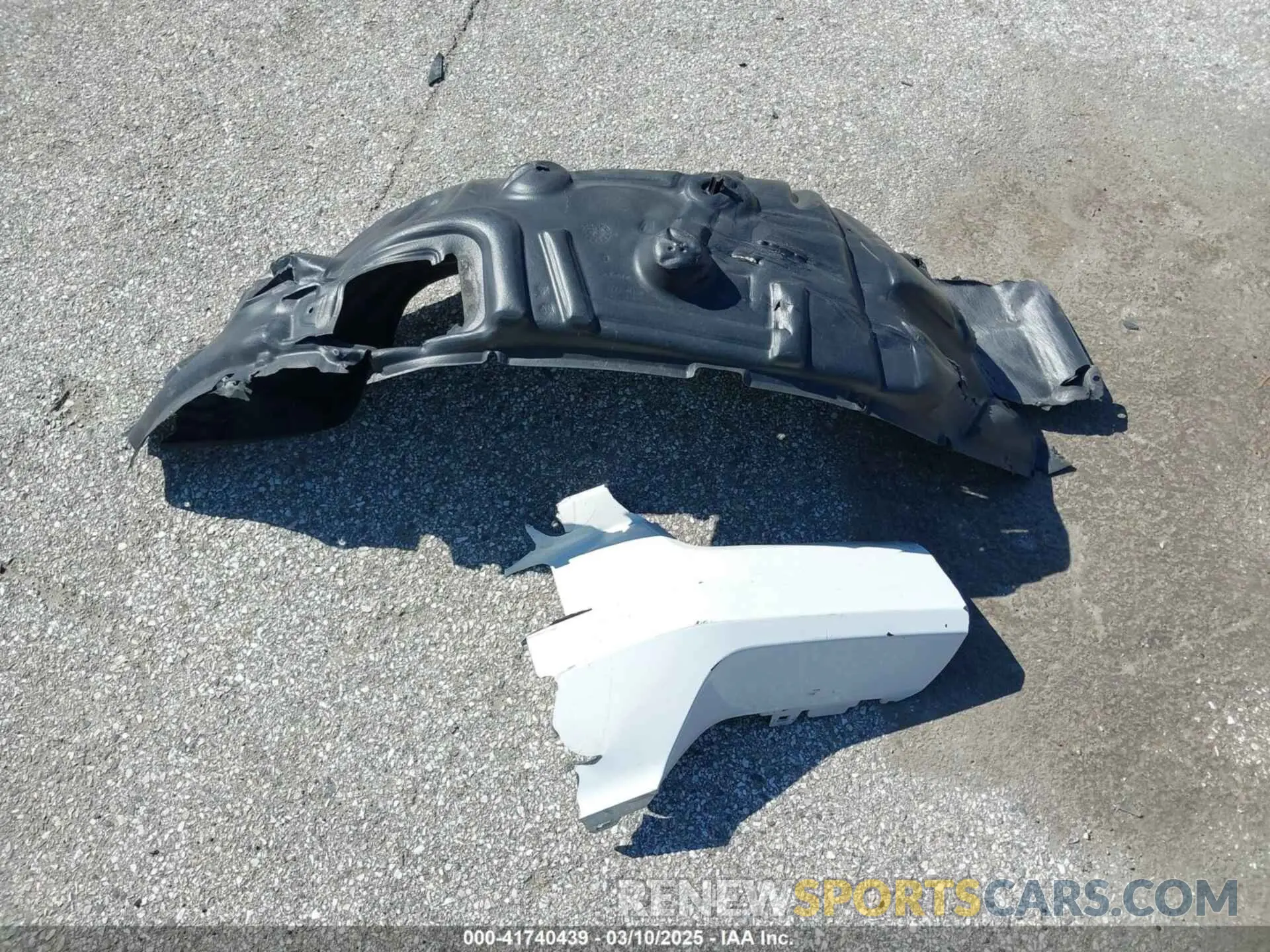 12 Photograph of a damaged car 1C6RR7FG0KS532230 RAM 1500 CLASSIC 2019