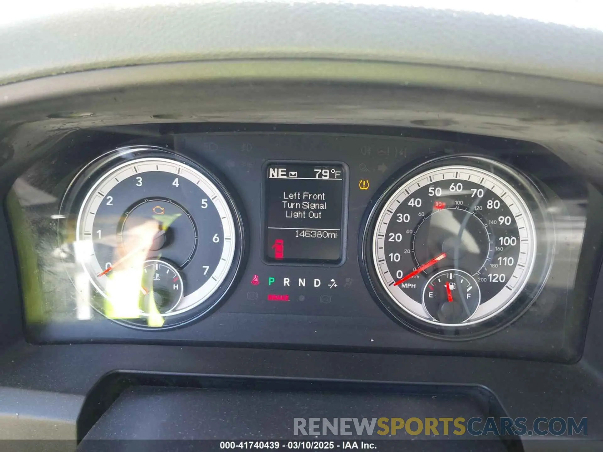 7 Photograph of a damaged car 1C6RR7FG0KS532230 RAM 1500 CLASSIC 2019