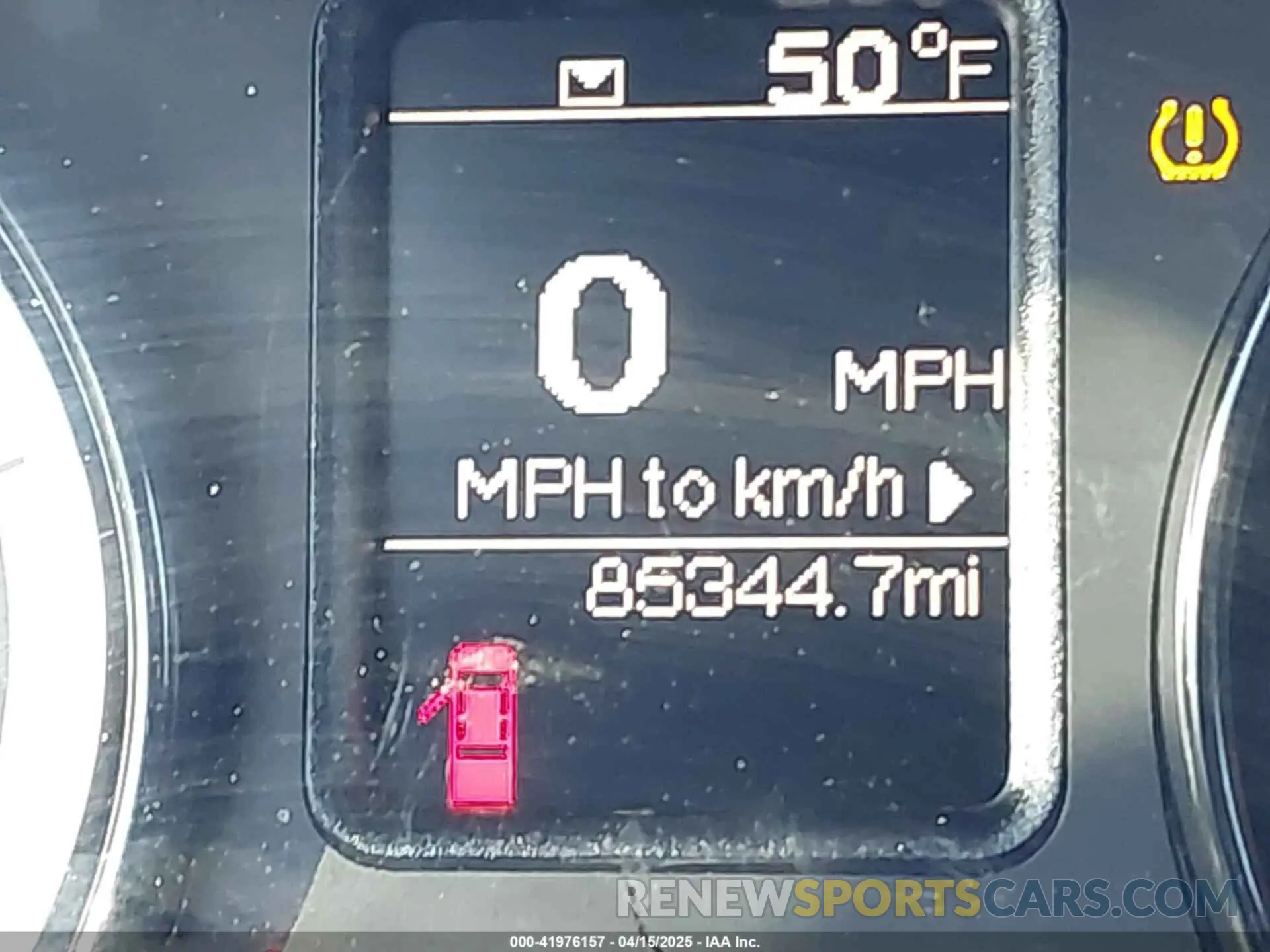 15 Photograph of a damaged car 1C6RR7FG1KS653364 RAM 1500 CLASSIC 2019