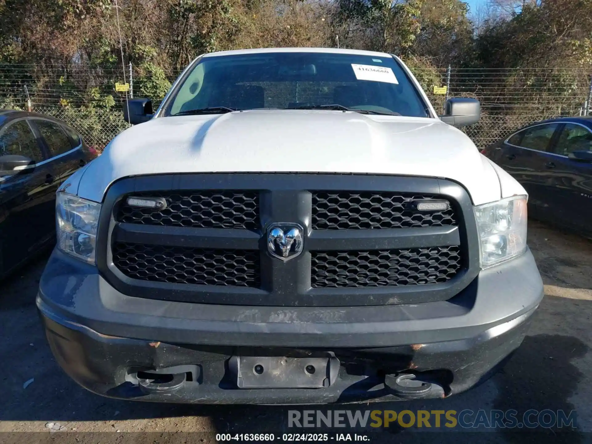 12 Photograph of a damaged car 1C6RR7FG4KS615112 RAM 1500 CLASSIC 2019