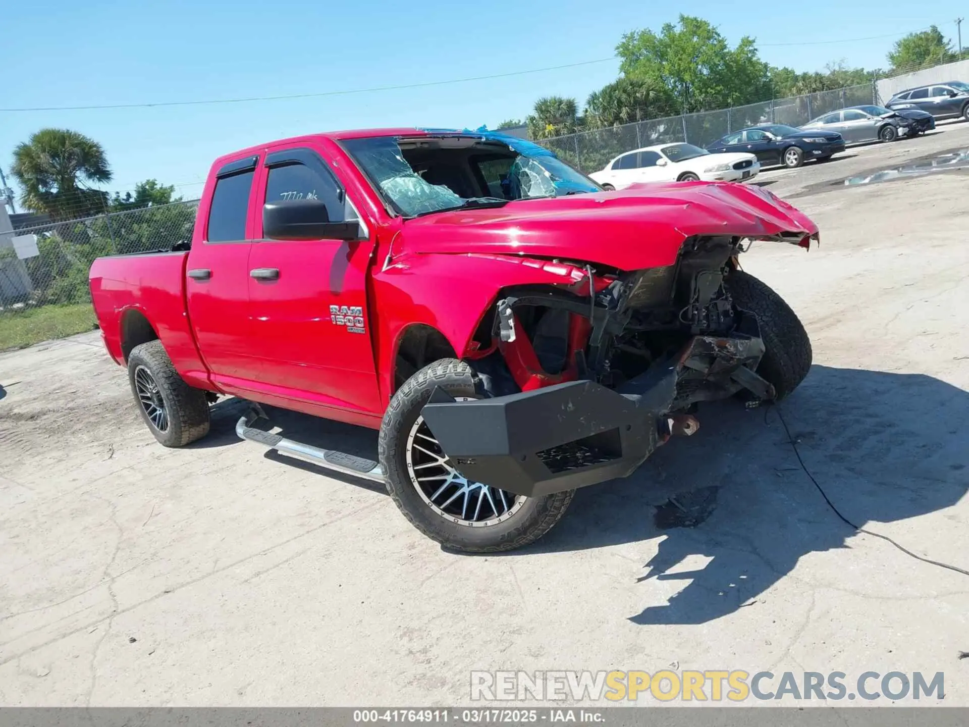 1 Photograph of a damaged car 1C6RR7FG6KS531809 RAM 1500 CLASSIC 2019