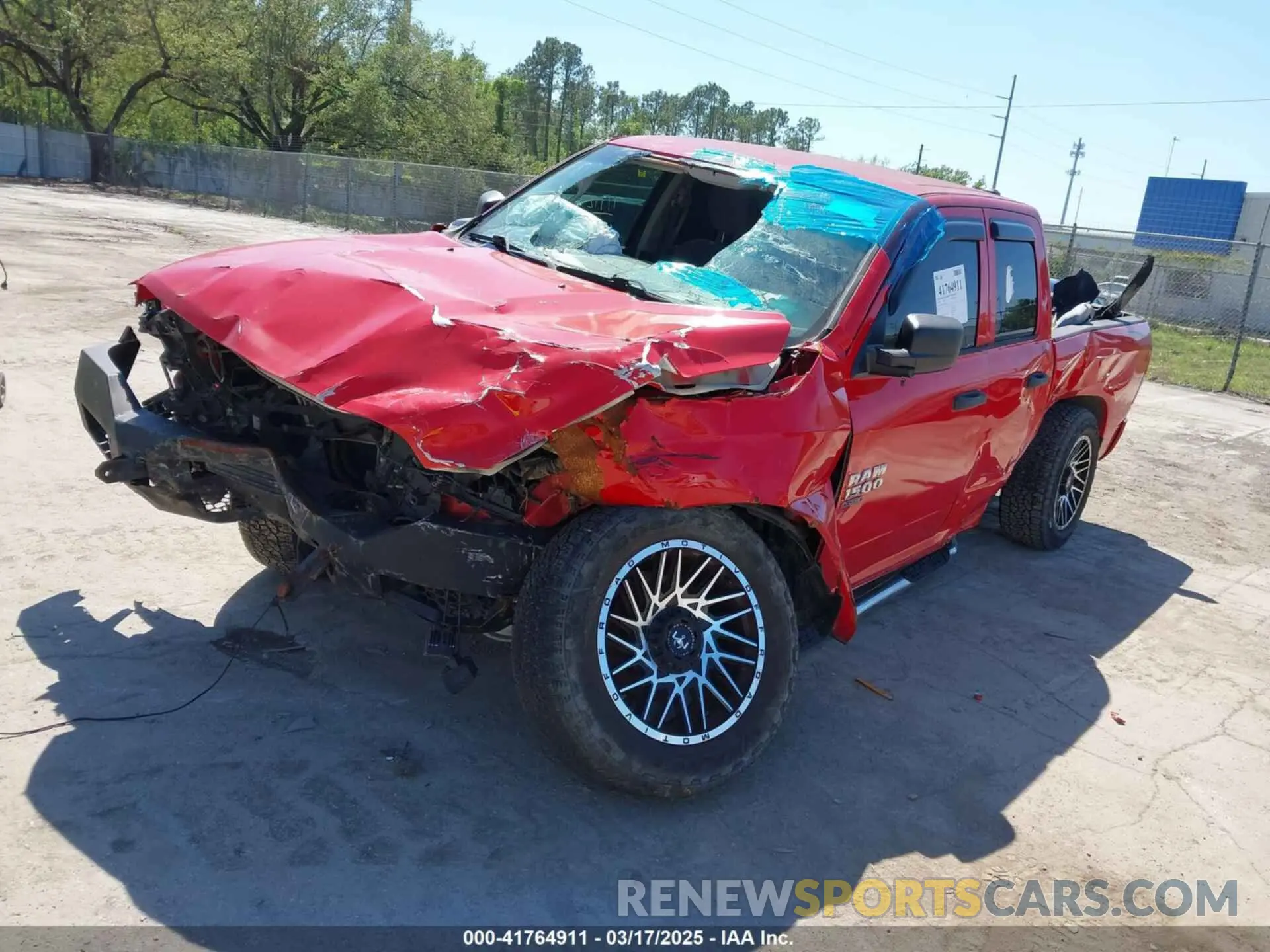 2 Photograph of a damaged car 1C6RR7FG6KS531809 RAM 1500 CLASSIC 2019