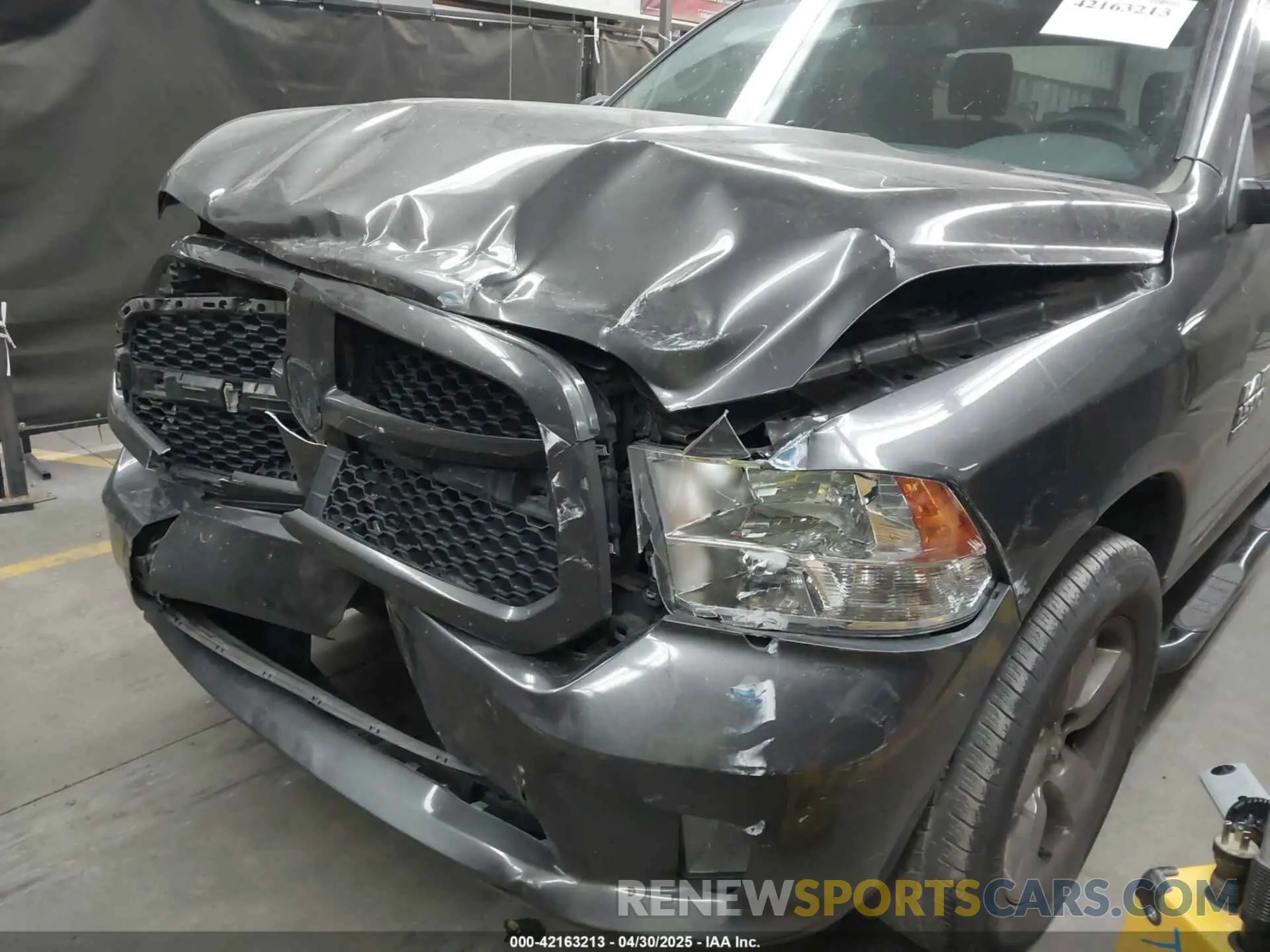 6 Photograph of a damaged car 1C6RR7FG6KS625365 RAM 1500 CLASSIC 2019