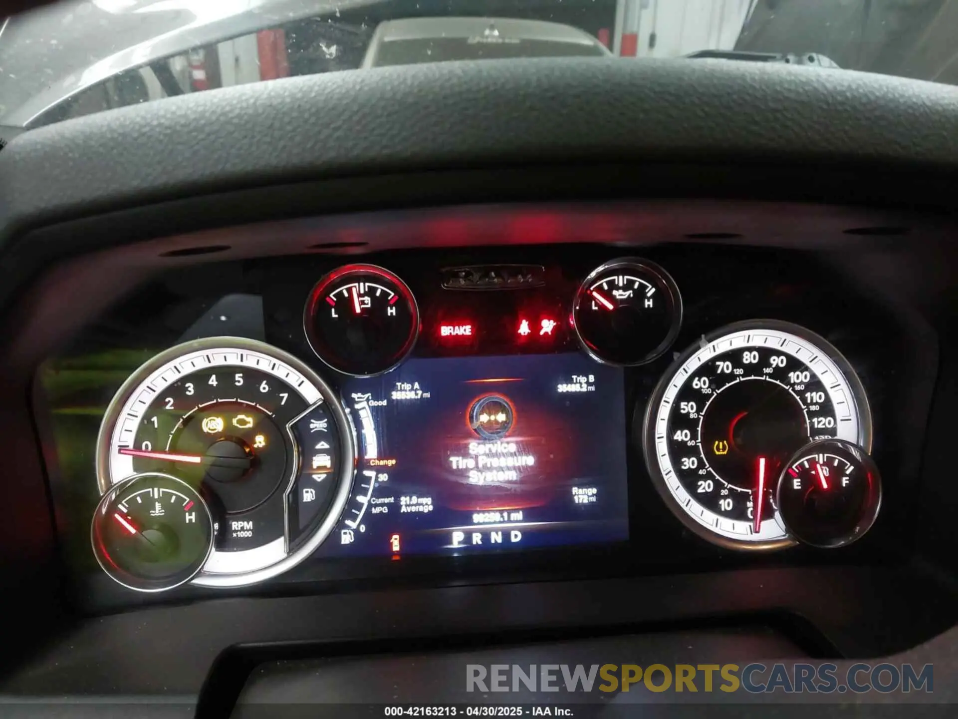 7 Photograph of a damaged car 1C6RR7FG6KS625365 RAM 1500 CLASSIC 2019