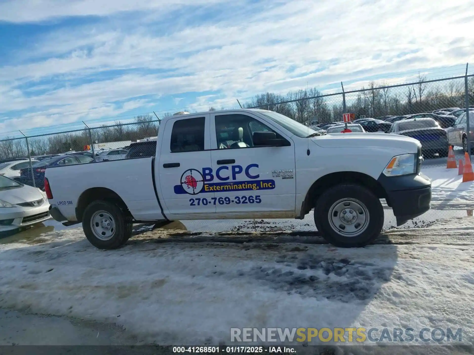 13 Photograph of a damaged car 1C6RR7FG6KS708844 RAM 1500 CLASSIC 2019