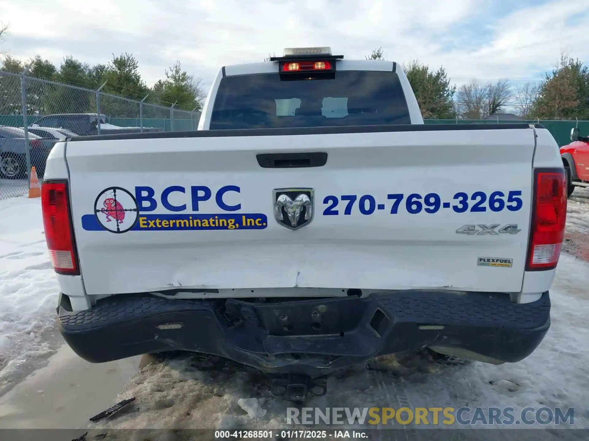 6 Photograph of a damaged car 1C6RR7FG6KS708844 RAM 1500 CLASSIC 2019