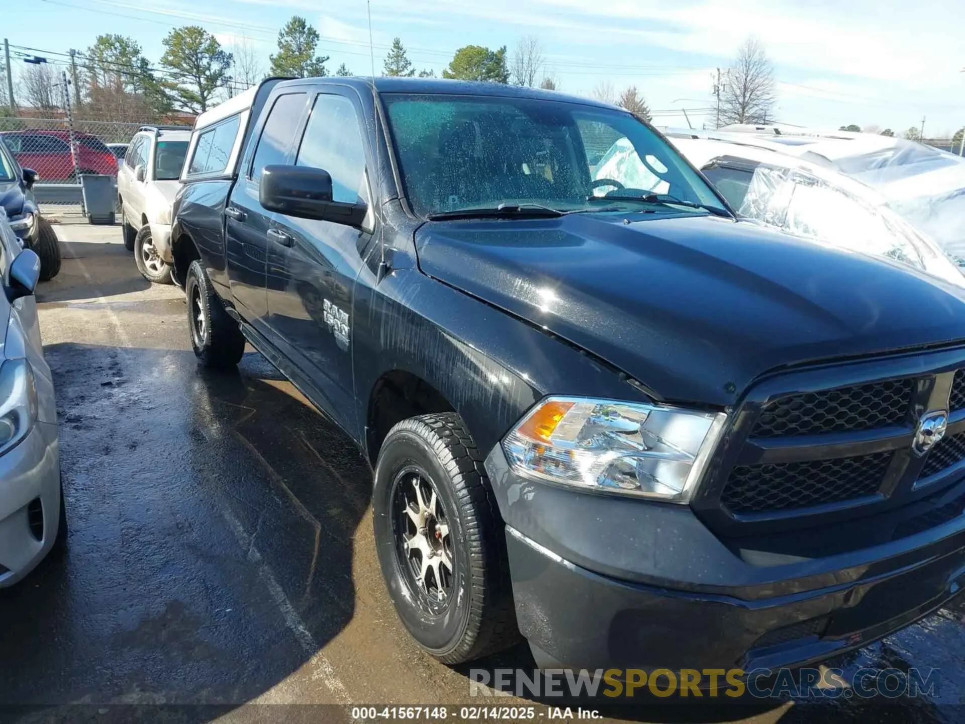 1 Photograph of a damaged car 1C6RR7FG8KS682473 RAM 1500 CLASSIC 2019