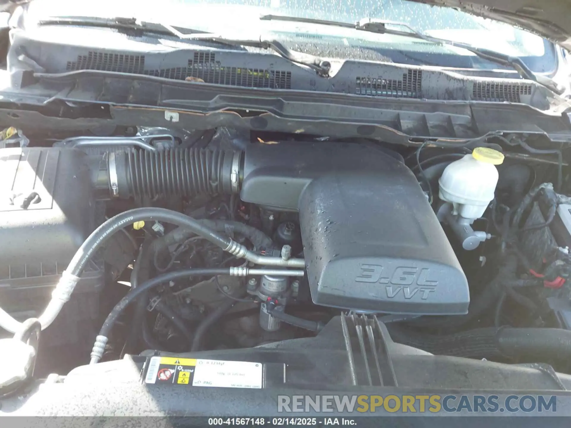 10 Photograph of a damaged car 1C6RR7FG8KS682473 RAM 1500 CLASSIC 2019