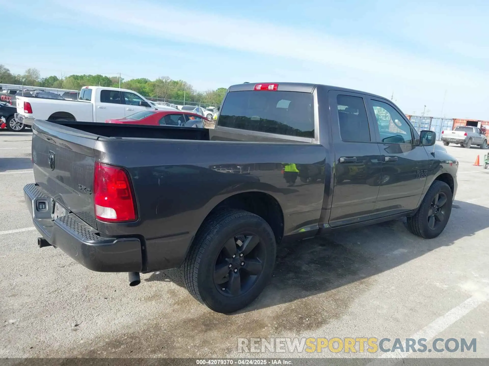 12 Photograph of a damaged car 1C6RR7FG9KS579417 RAM 1500 CLASSIC 2019