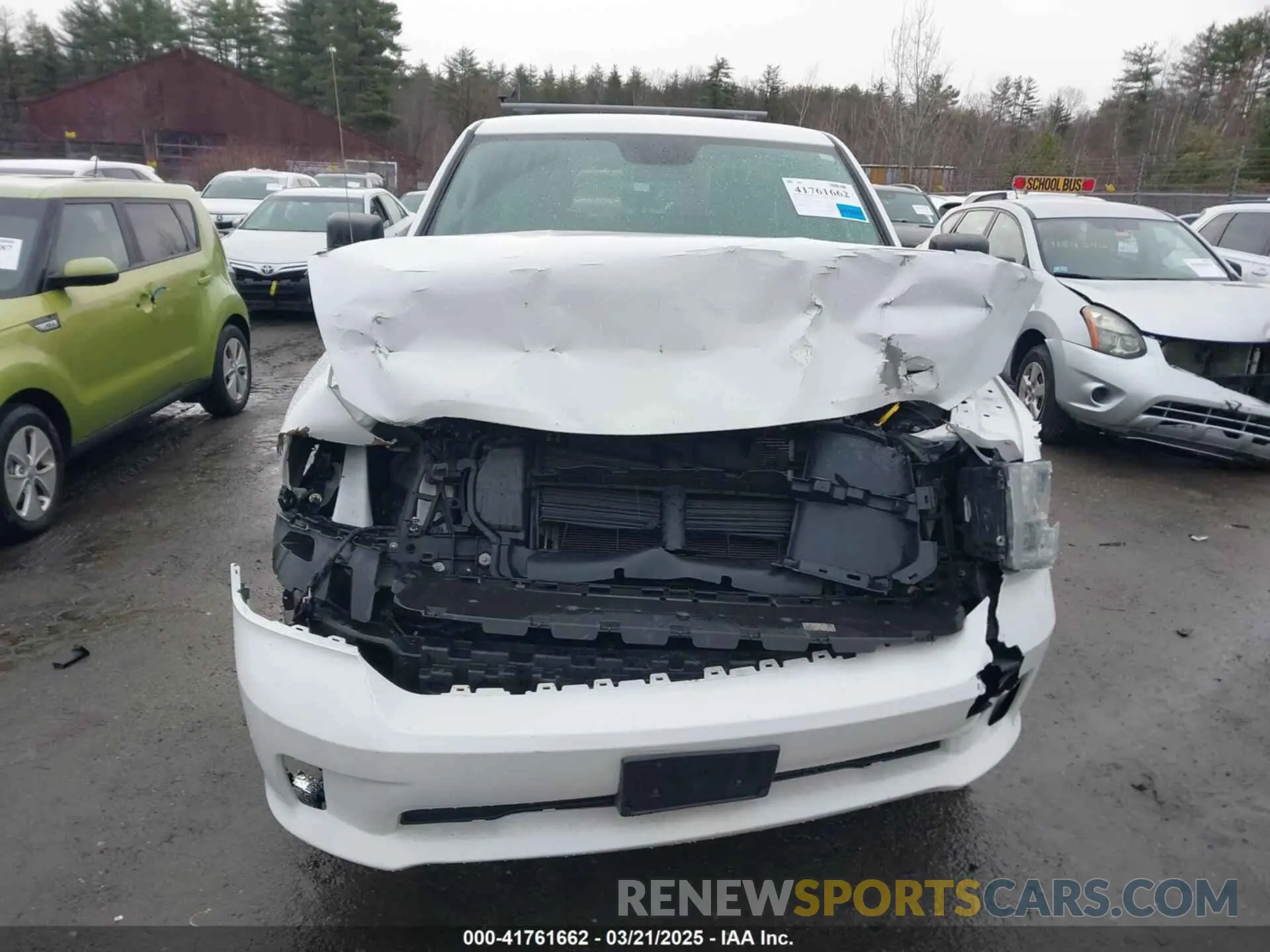 12 Photograph of a damaged car 1C6RR7FG9KS646937 RAM 1500 CLASSIC 2019