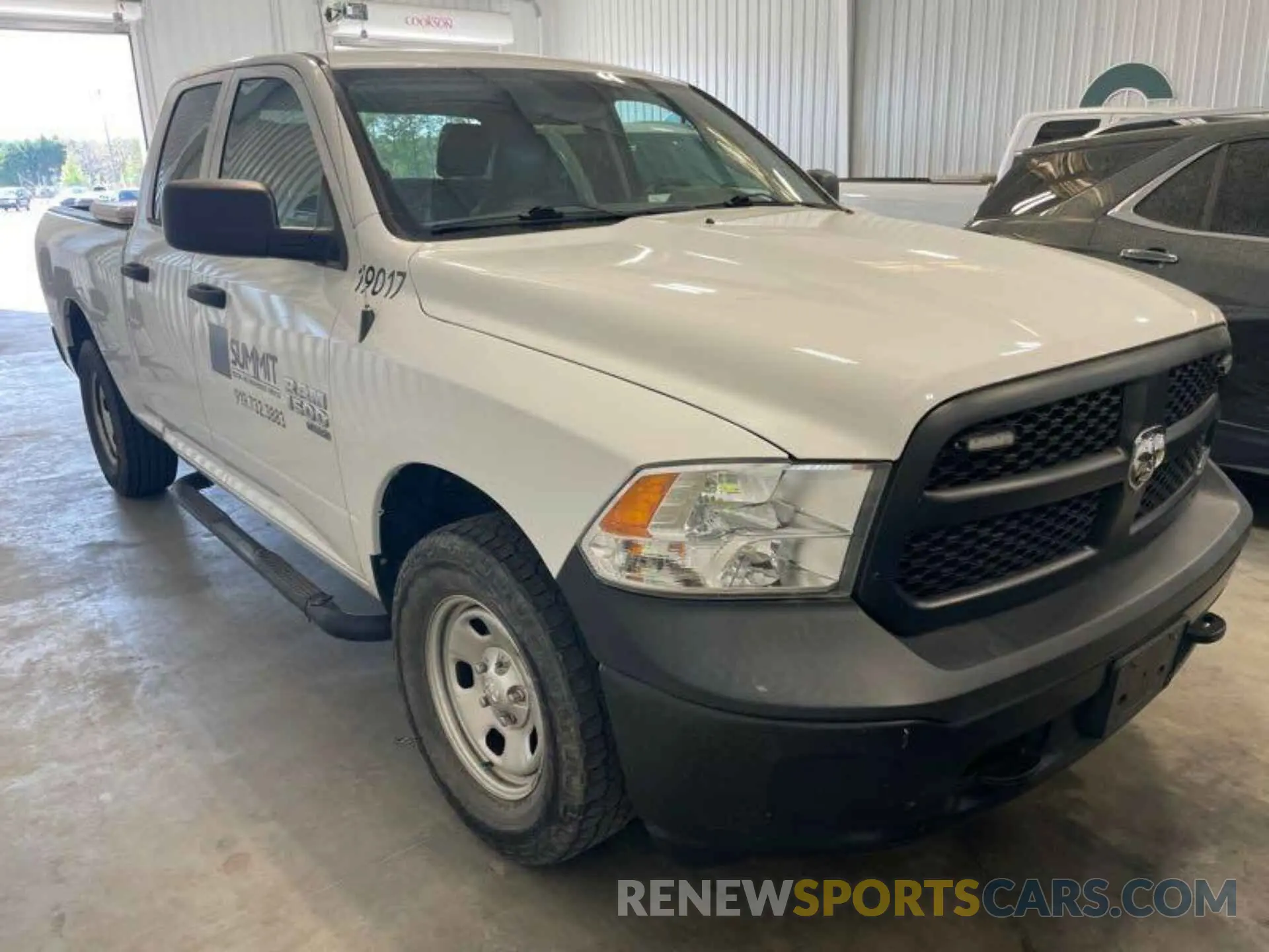 14 Photograph of a damaged car 1C6RR7FGXKS607046 RAM 1500 CLASSIC 2019