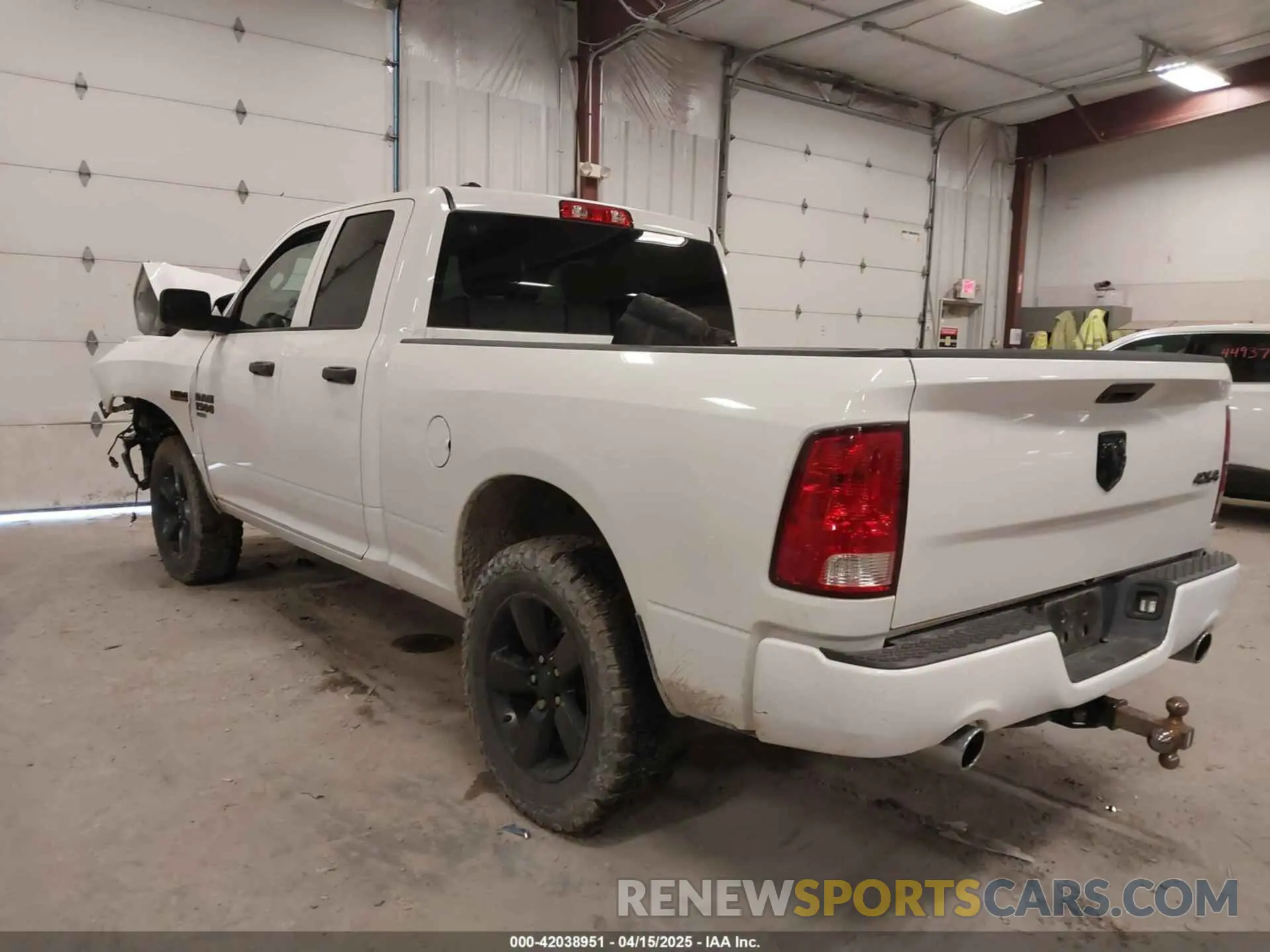 3 Photograph of a damaged car 1C6RR7FT0KS531141 RAM 1500 CLASSIC 2019