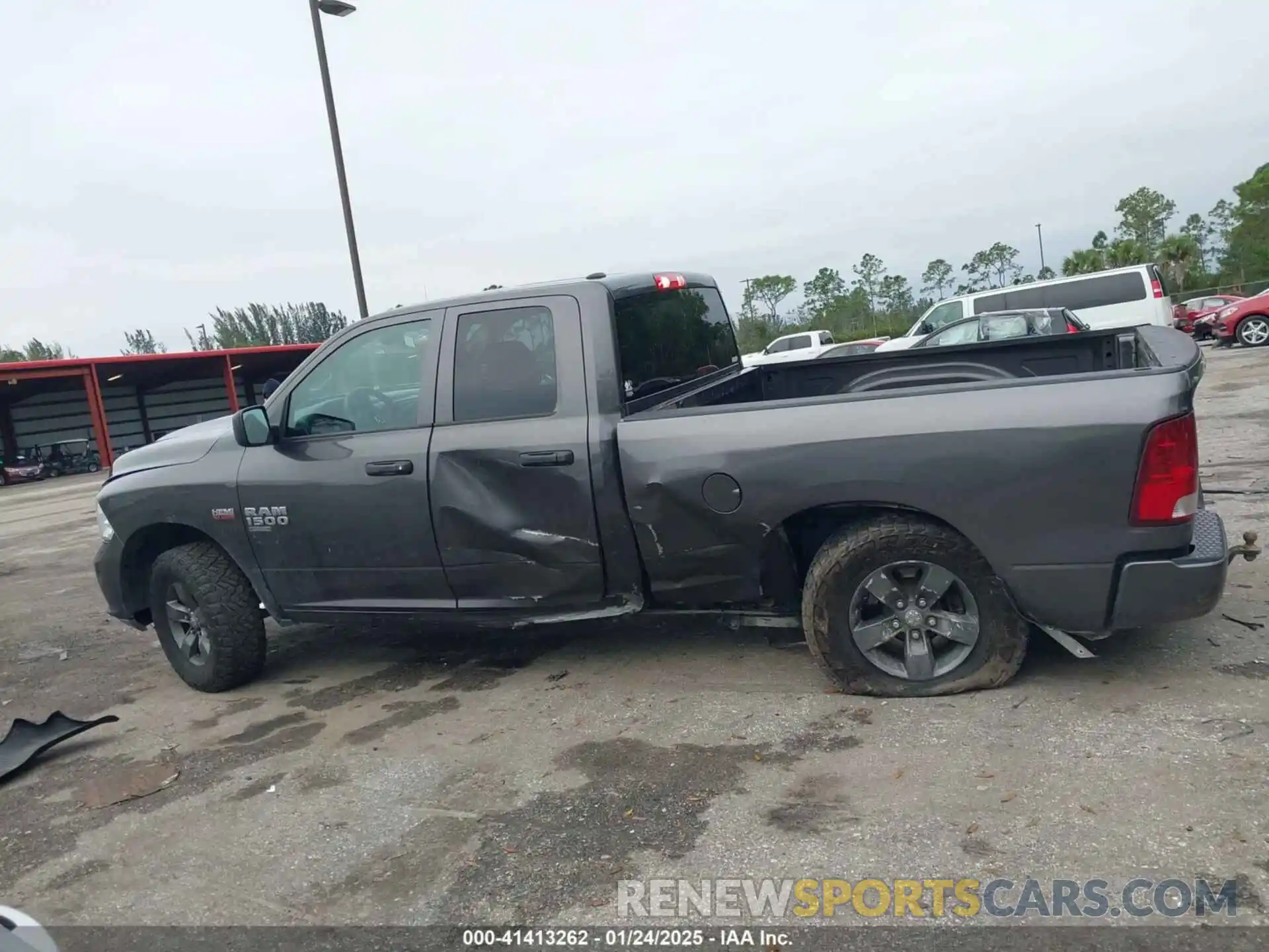 14 Photograph of a damaged car 1C6RR7FT4KS636345 RAM 1500 CLASSIC 2019