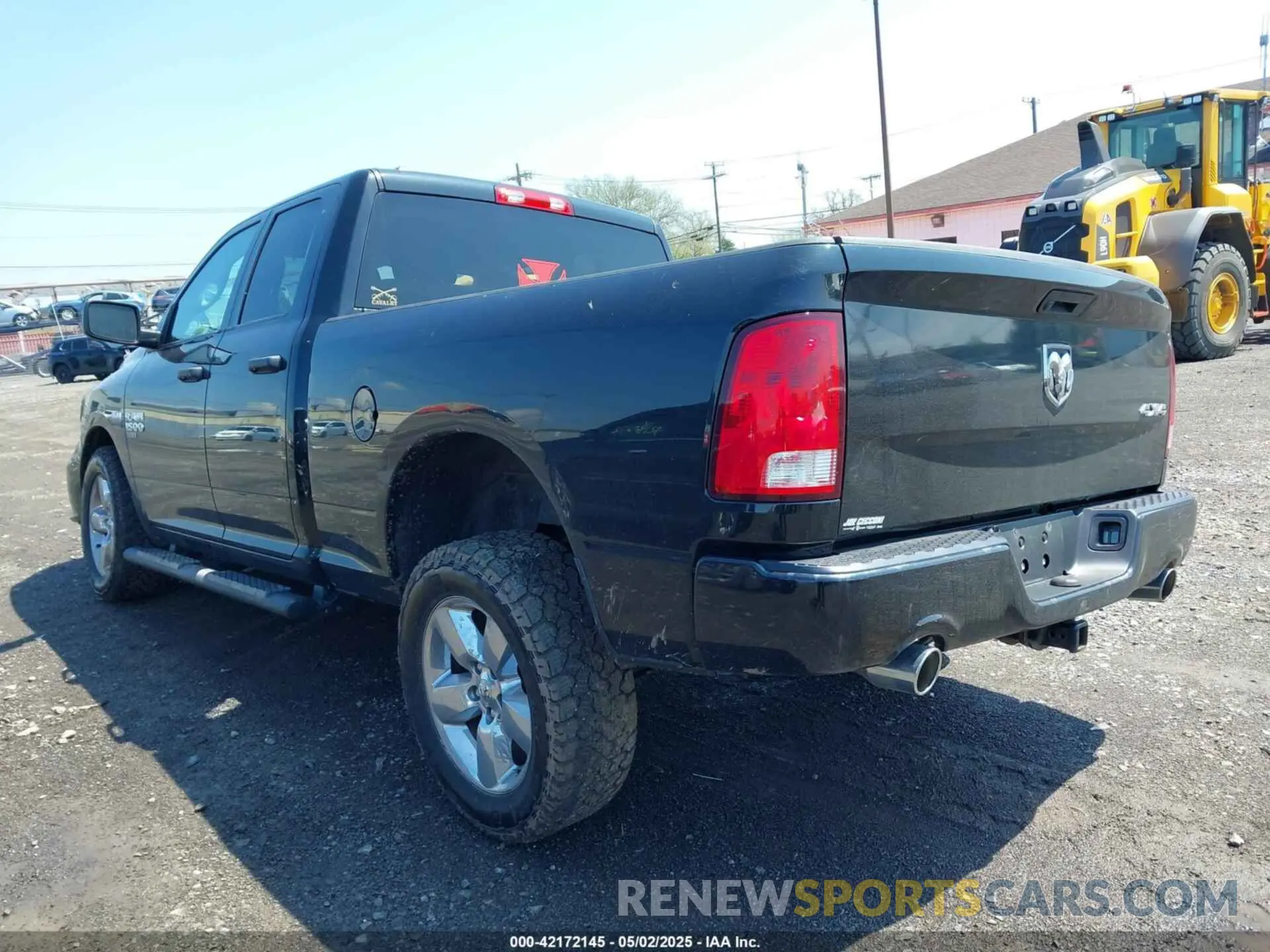 3 Photograph of a damaged car 1C6RR7FT5KS568010 RAM 1500 CLASSIC 2019