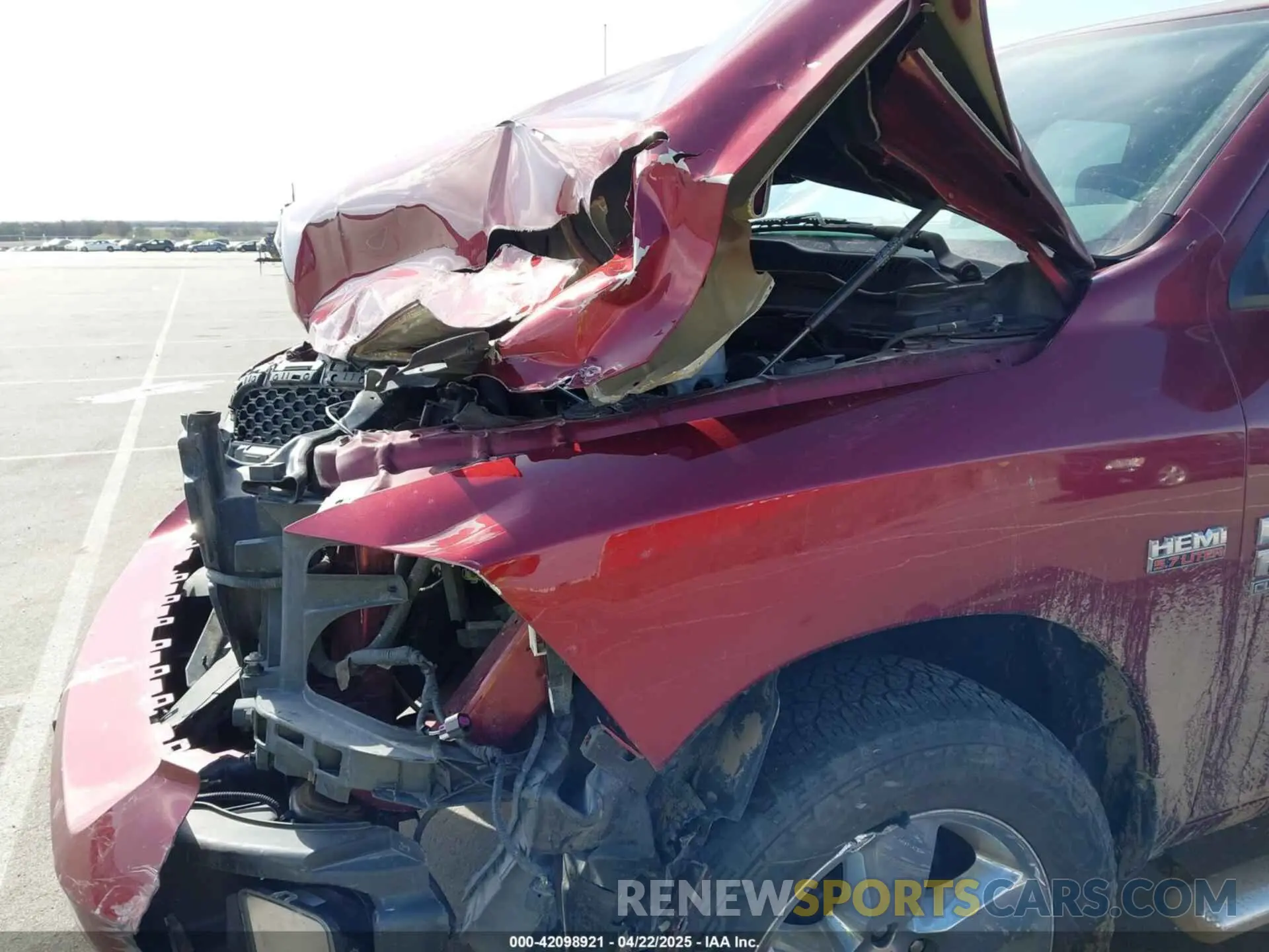 17 Photograph of a damaged car 1C6RR7FT9KS665856 RAM 1500 CLASSIC 2019