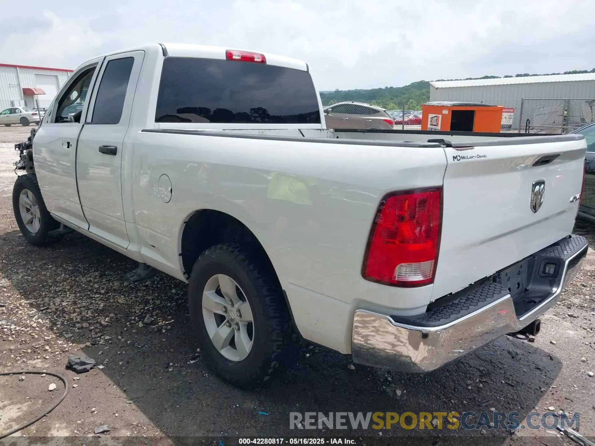 3 Photograph of a damaged car 1C6RR7FTXKS710996 RAM 1500 CLASSIC 2019