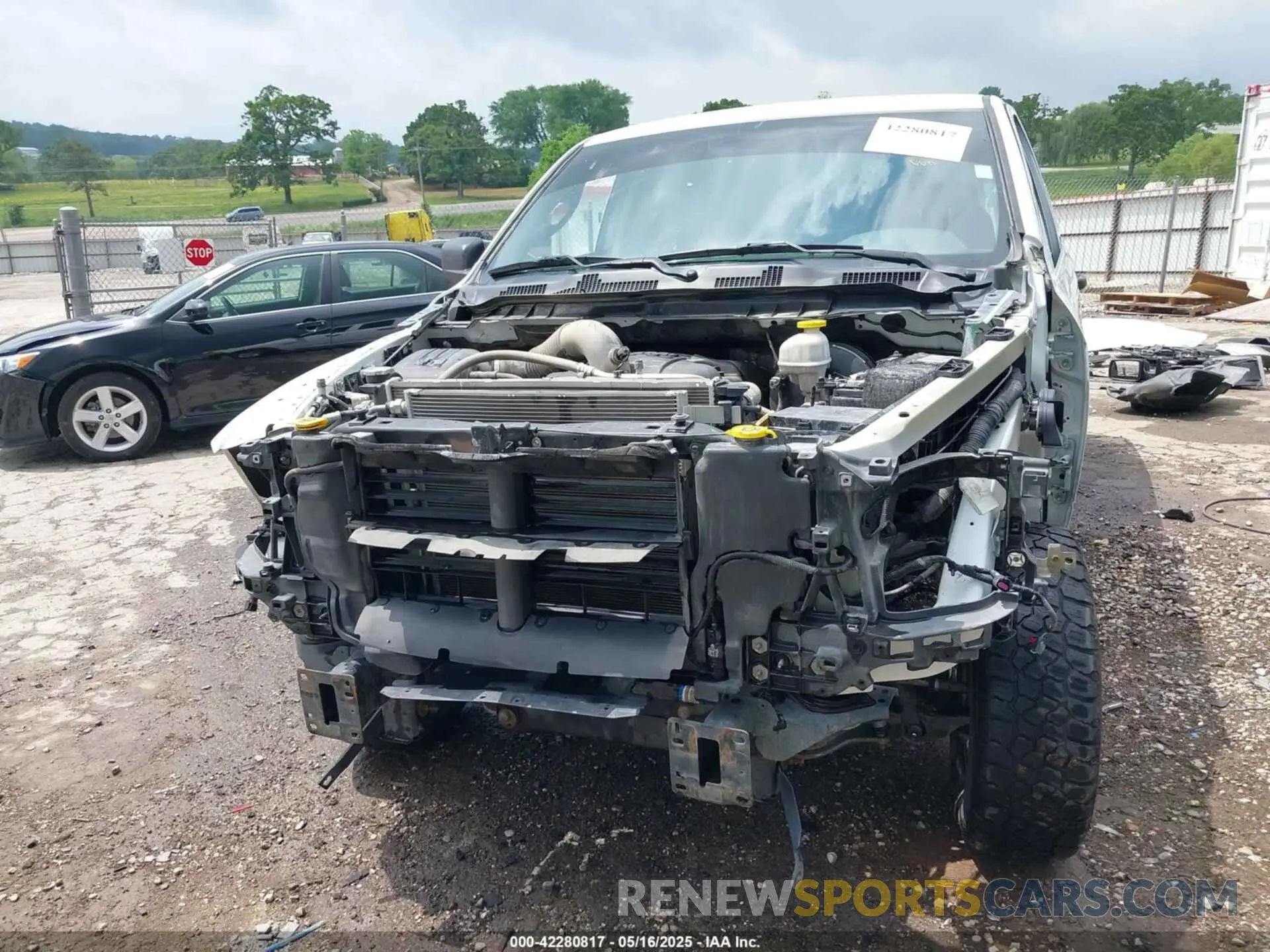 6 Photograph of a damaged car 1C6RR7FTXKS710996 RAM 1500 CLASSIC 2019