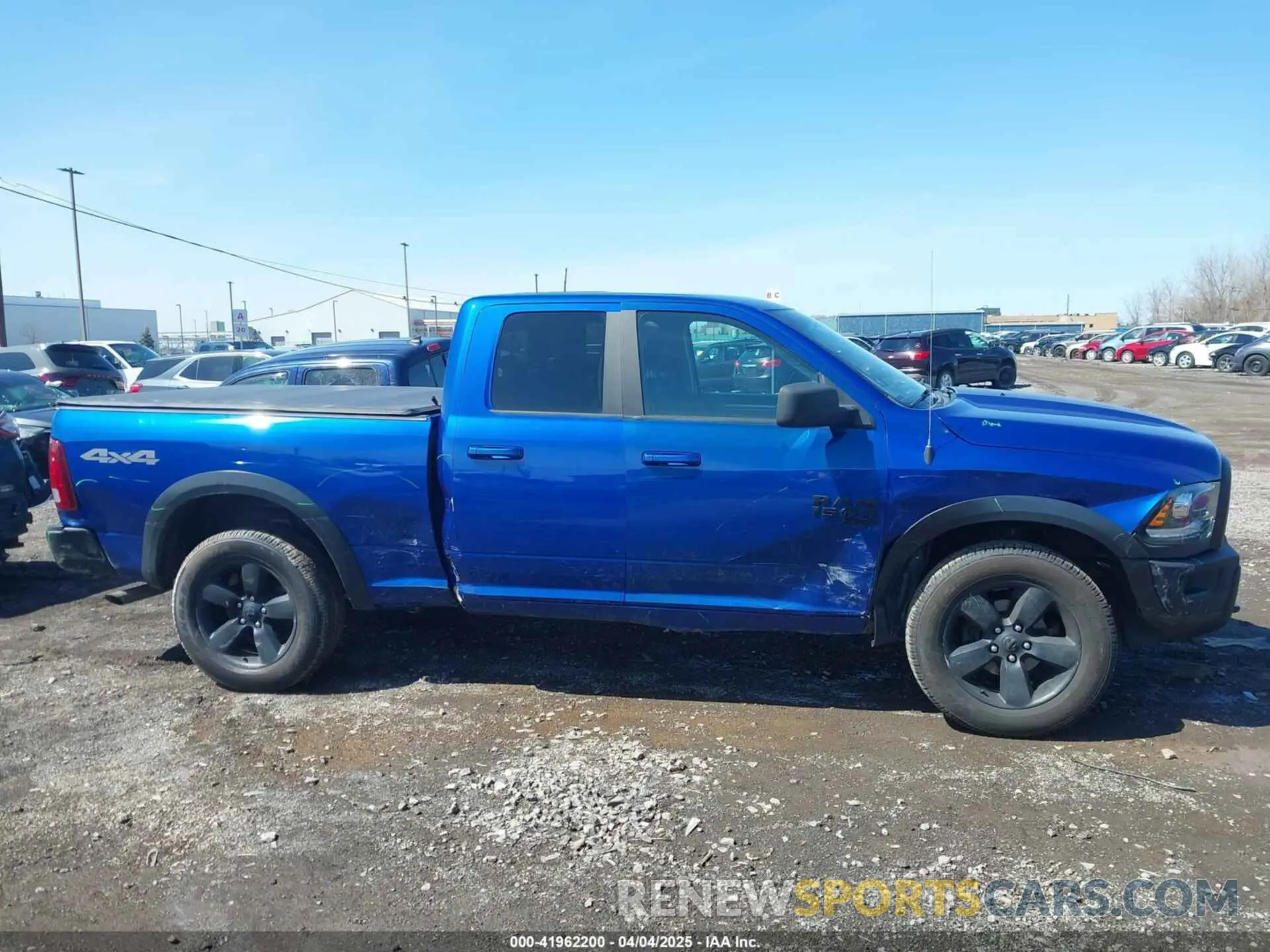13 Photograph of a damaged car 1C6RR7GG1KS666467 RAM 1500 CLASSIC 2019