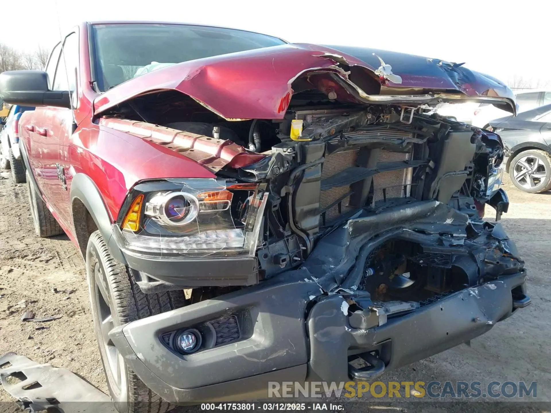 6 Photograph of a damaged car 1C6RR7GG3KS666230 RAM 1500 CLASSIC 2019