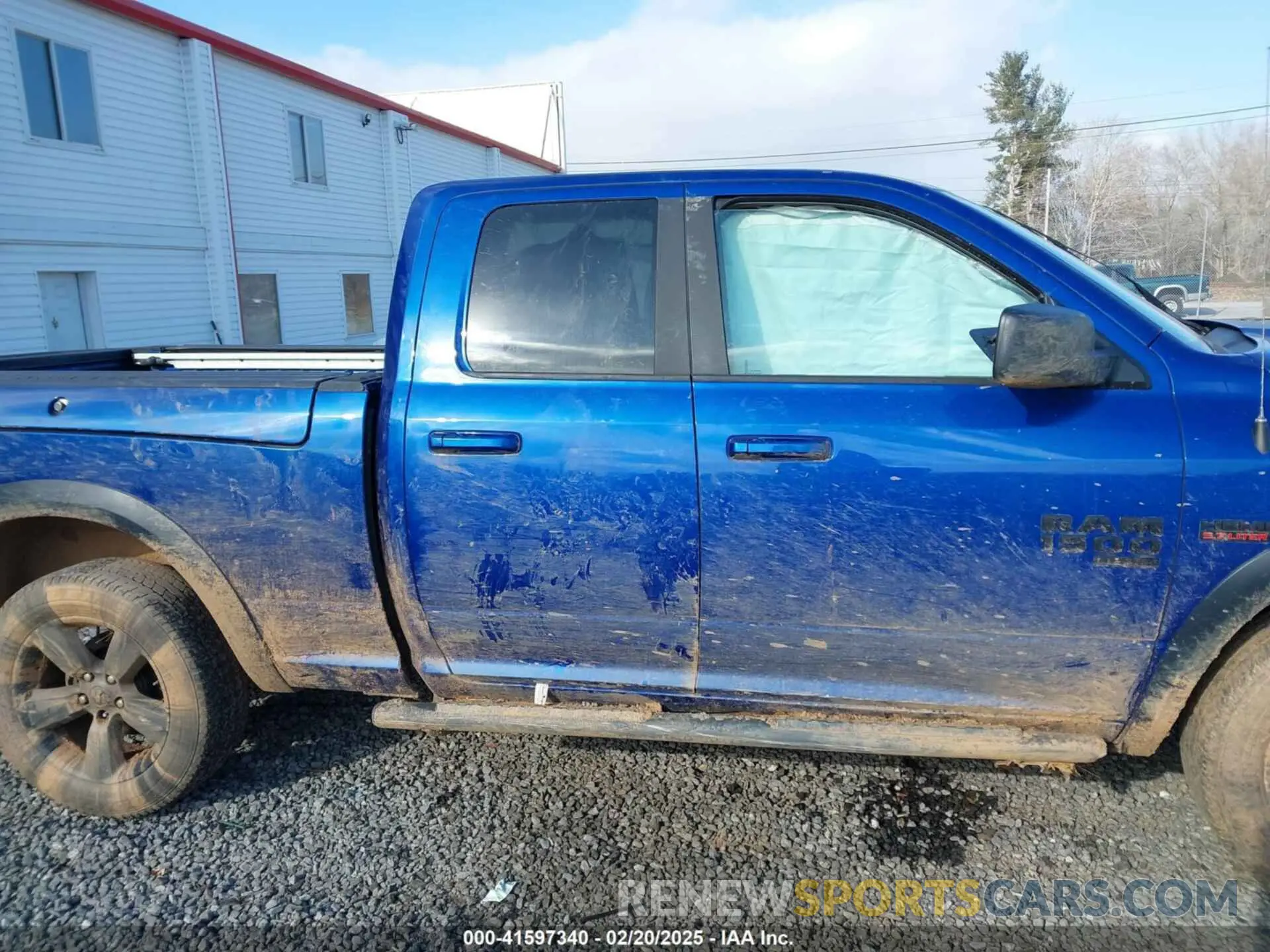 13 Photograph of a damaged car 1C6RR7GT7KS648424 RAM 1500 CLASSIC 2019
