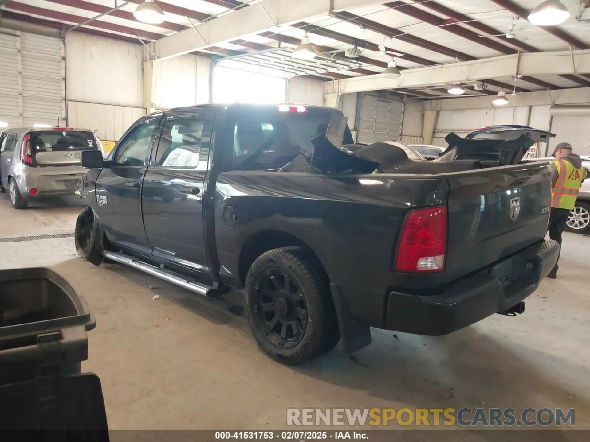 3 Photograph of a damaged car 1C6RR7KG3KS534804 RAM 1500 CLASSIC 2019