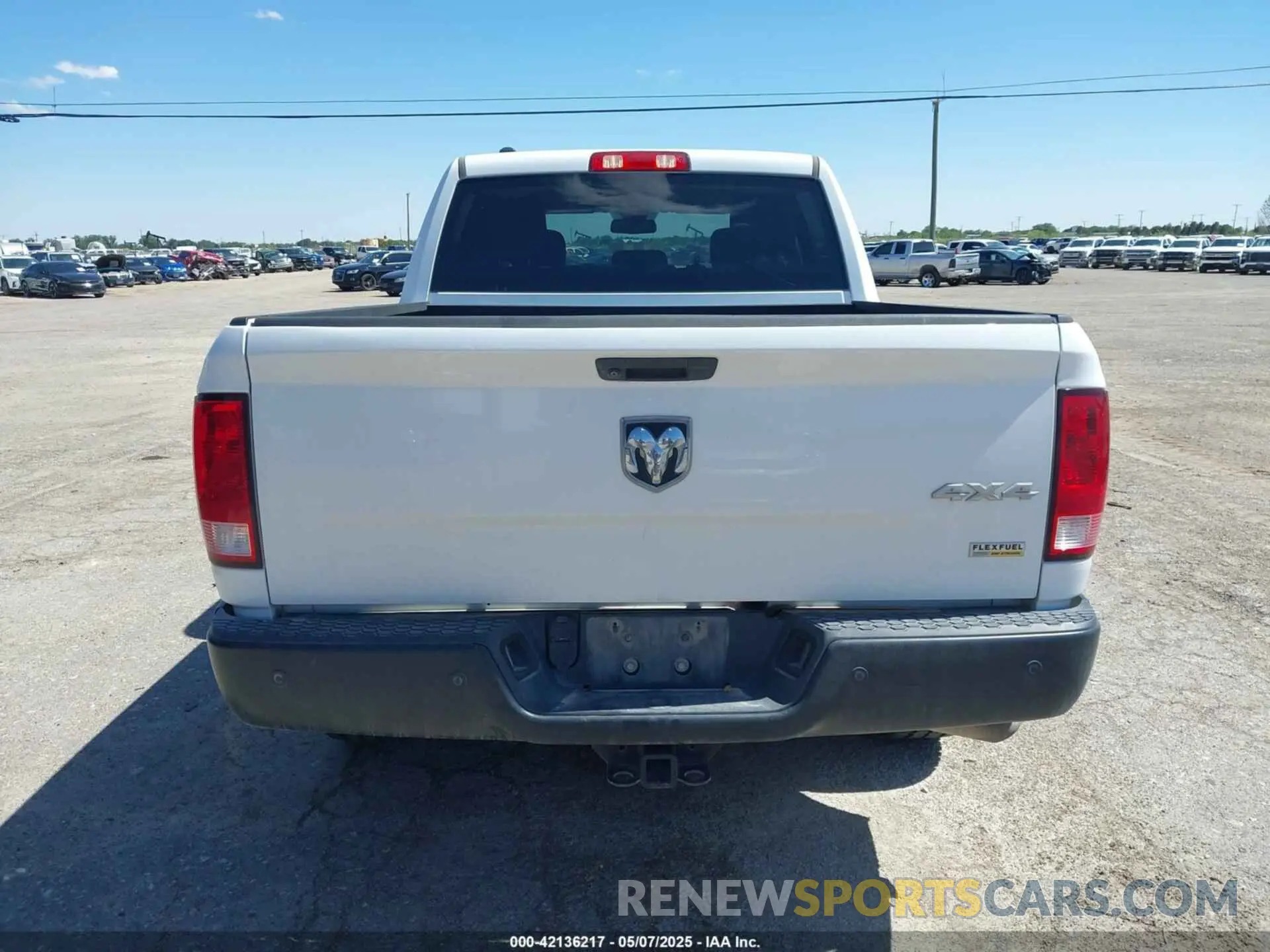 16 Photograph of a damaged car 1C6RR7KG6KS580742 RAM 1500 CLASSIC 2019