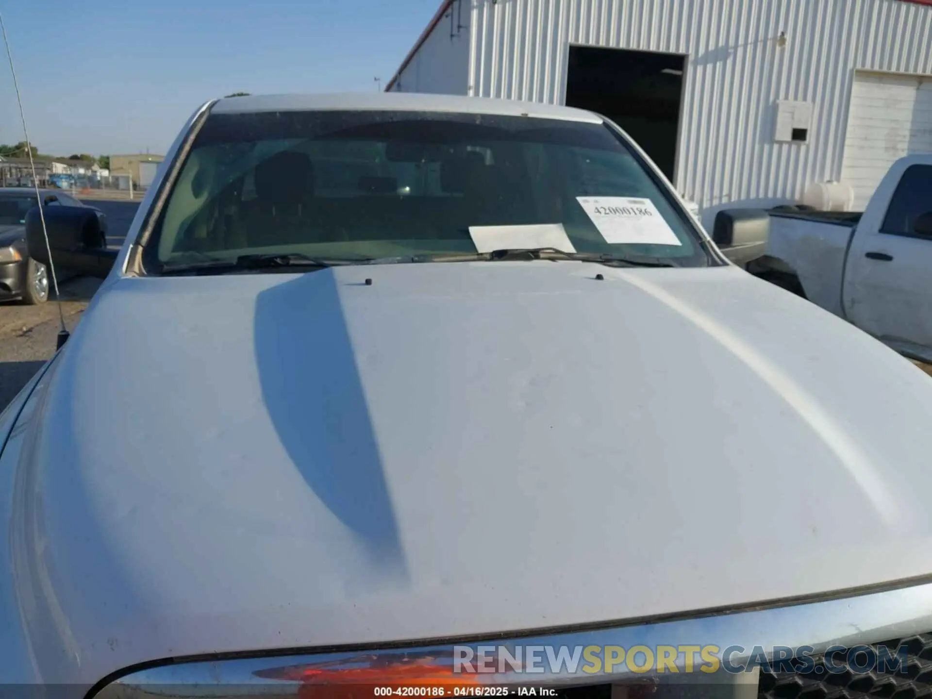6 Photograph of a damaged car 1C6RR7KG8KS520218 RAM 1500 CLASSIC 2019