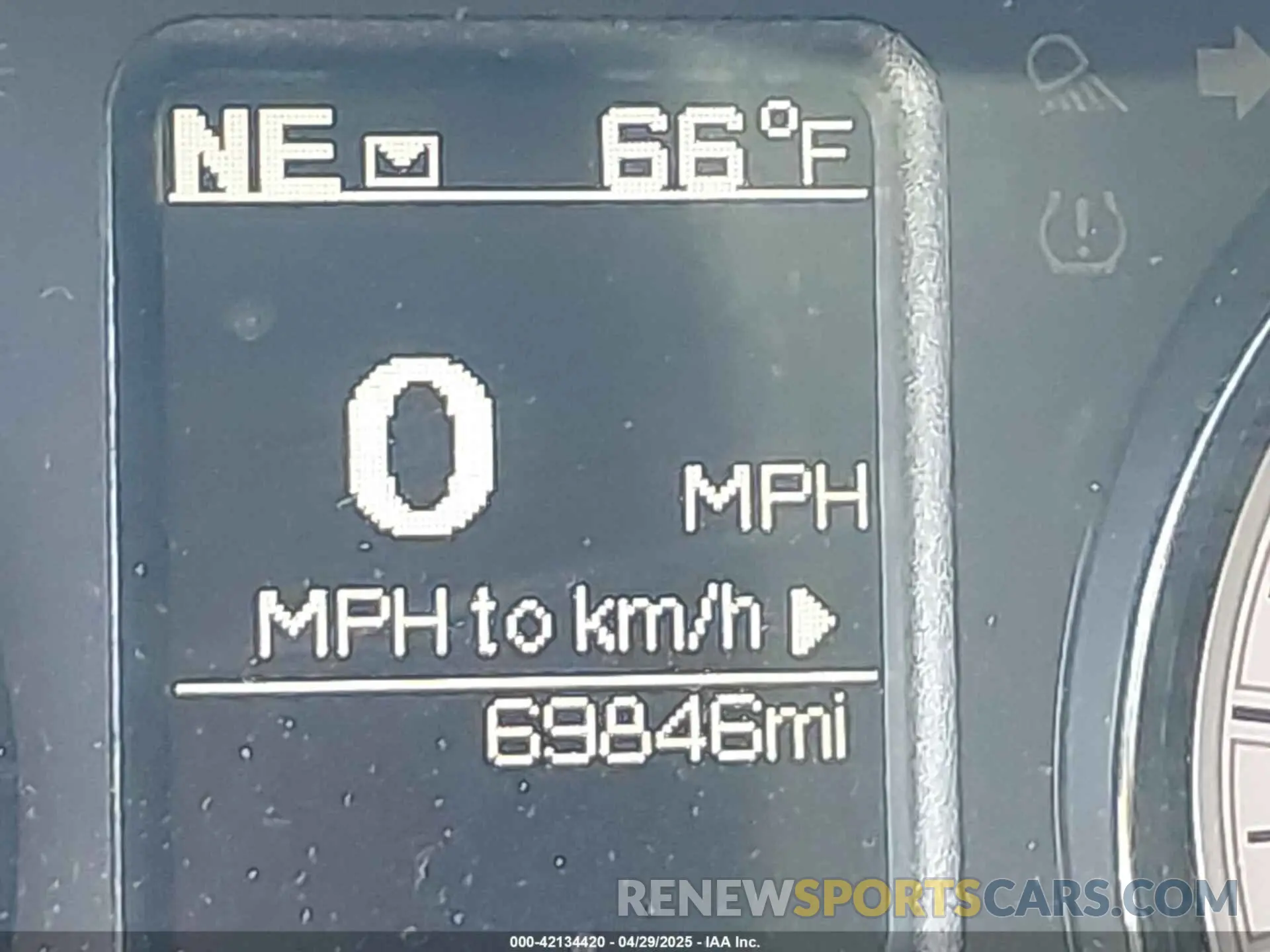 15 Photograph of a damaged car 1C6RR7KG9KS709945 RAM 1500 CLASSIC 2019
