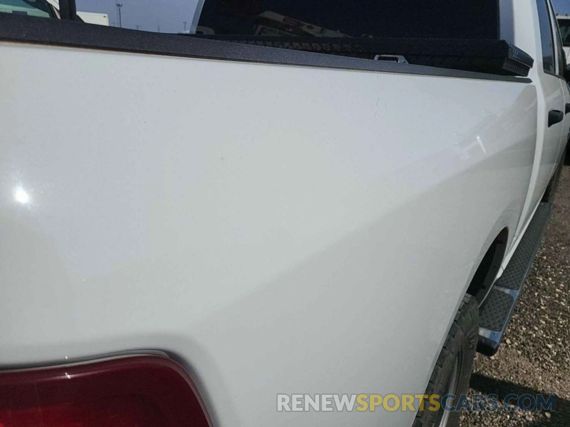 13 Photograph of a damaged car 1C6RR7KT0KS601467 RAM 1500 CLASSIC 2019