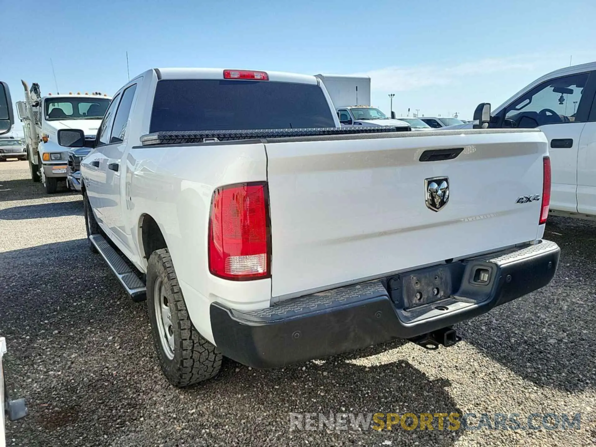 6 Photograph of a damaged car 1C6RR7KT0KS601467 RAM 1500 CLASSIC 2019