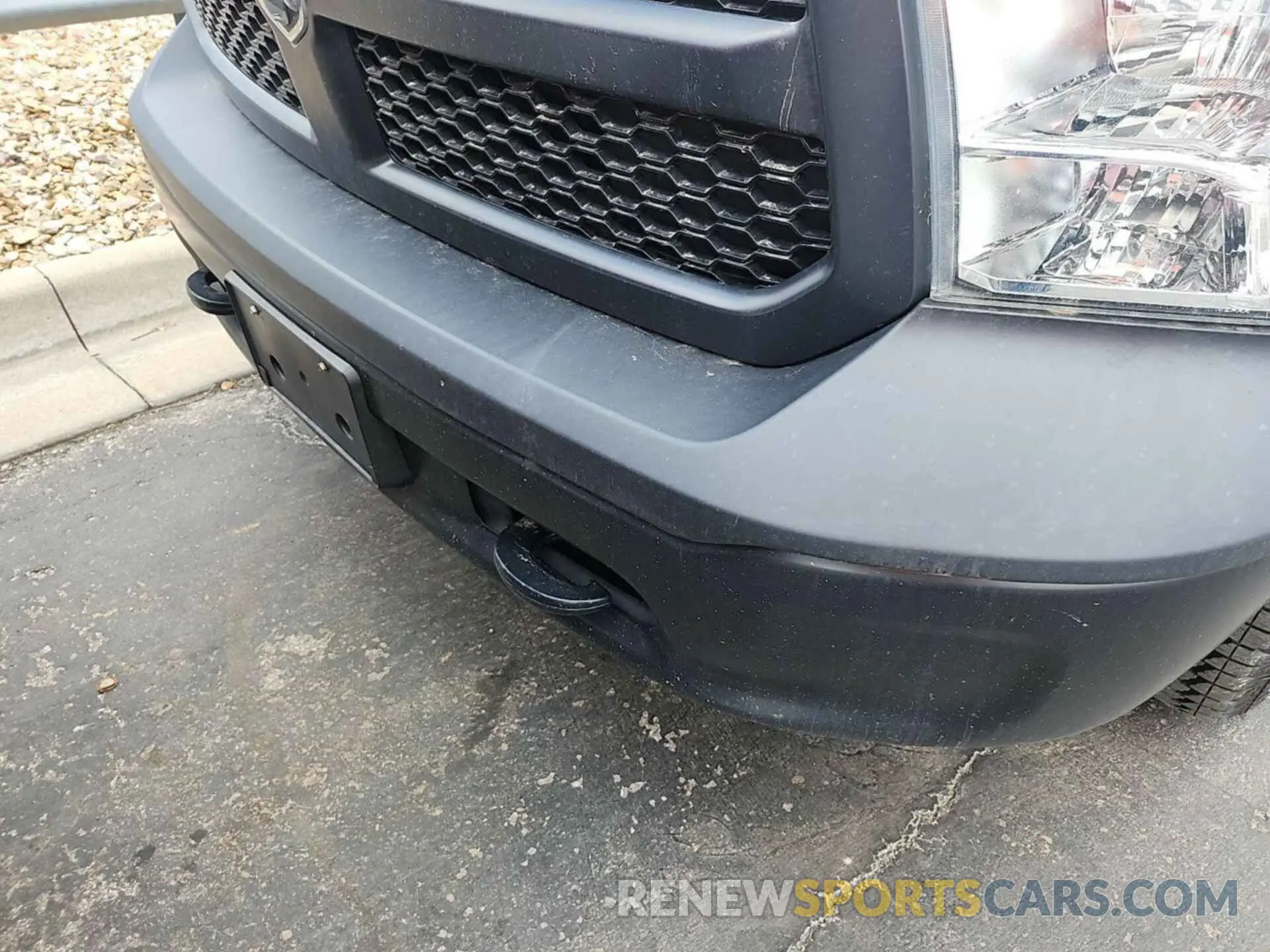 15 Photograph of a damaged car 1C6RR7KT2KS596286 RAM 1500 CLASSIC 2019