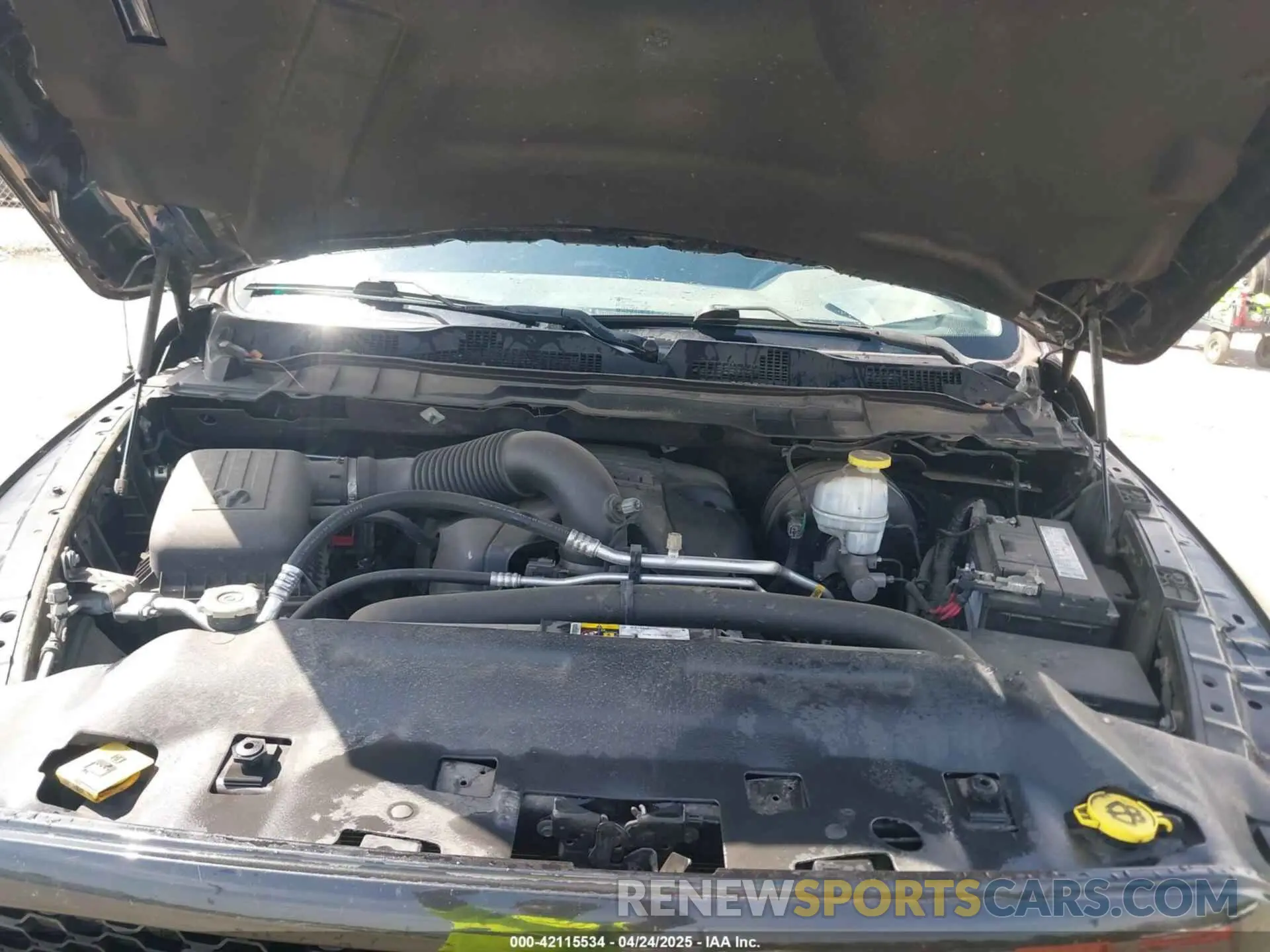 10 Photograph of a damaged car 1C6RR7KT7KS519977 RAM 1500 CLASSIC 2019