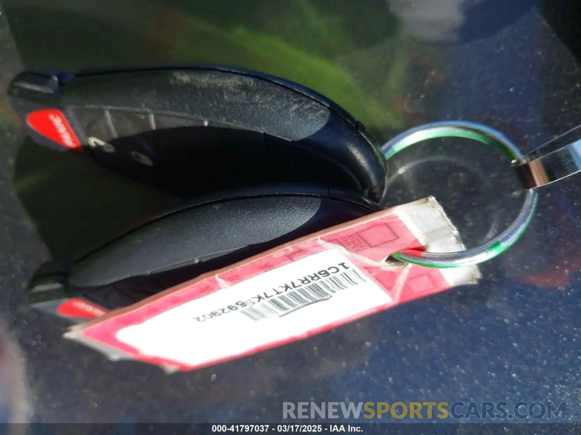 11 Photograph of a damaged car 1C6RR7KT7KS692902 RAM 1500 CLASSIC 2019