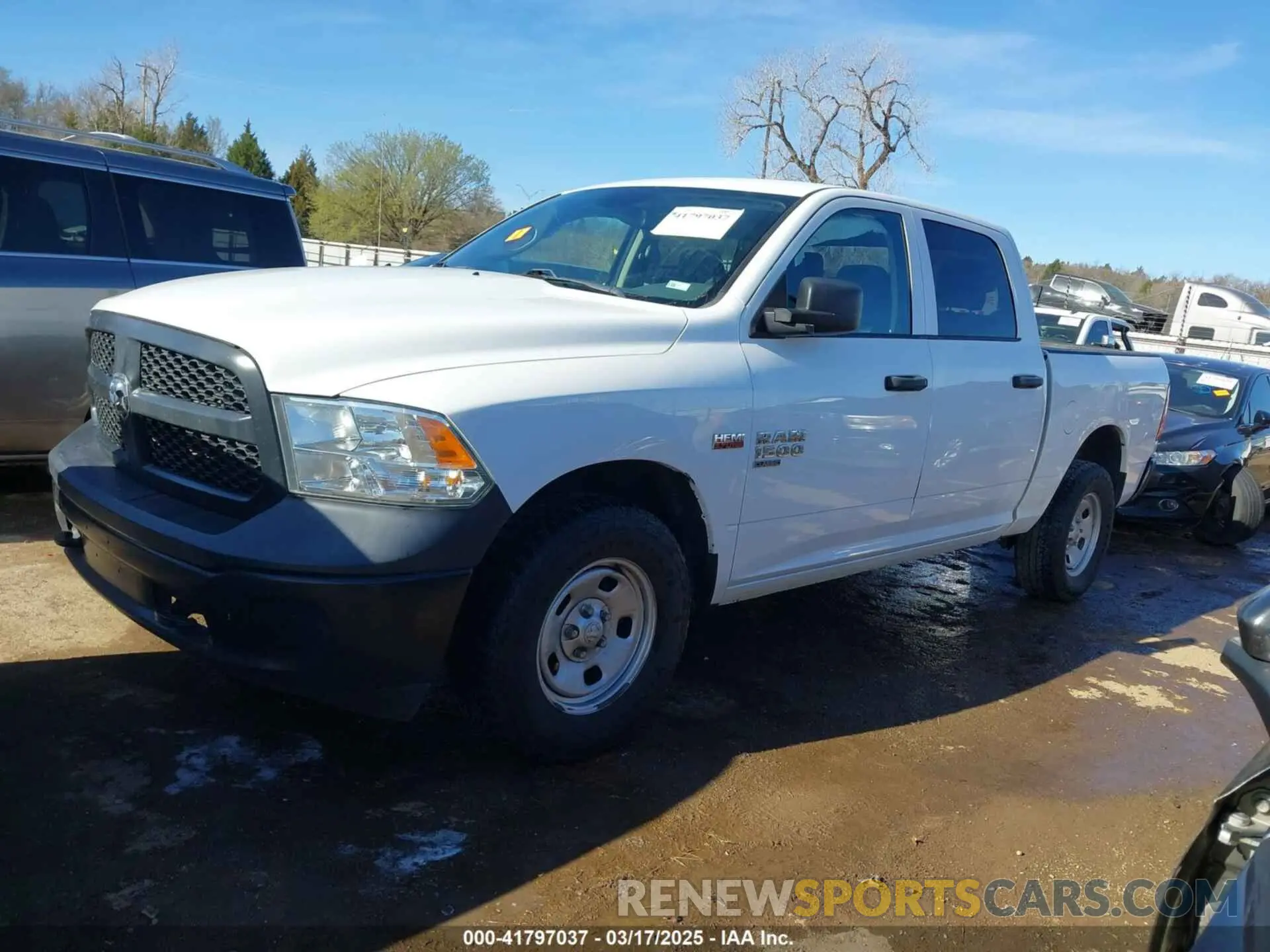 15 Photograph of a damaged car 1C6RR7KT7KS692902 RAM 1500 CLASSIC 2019
