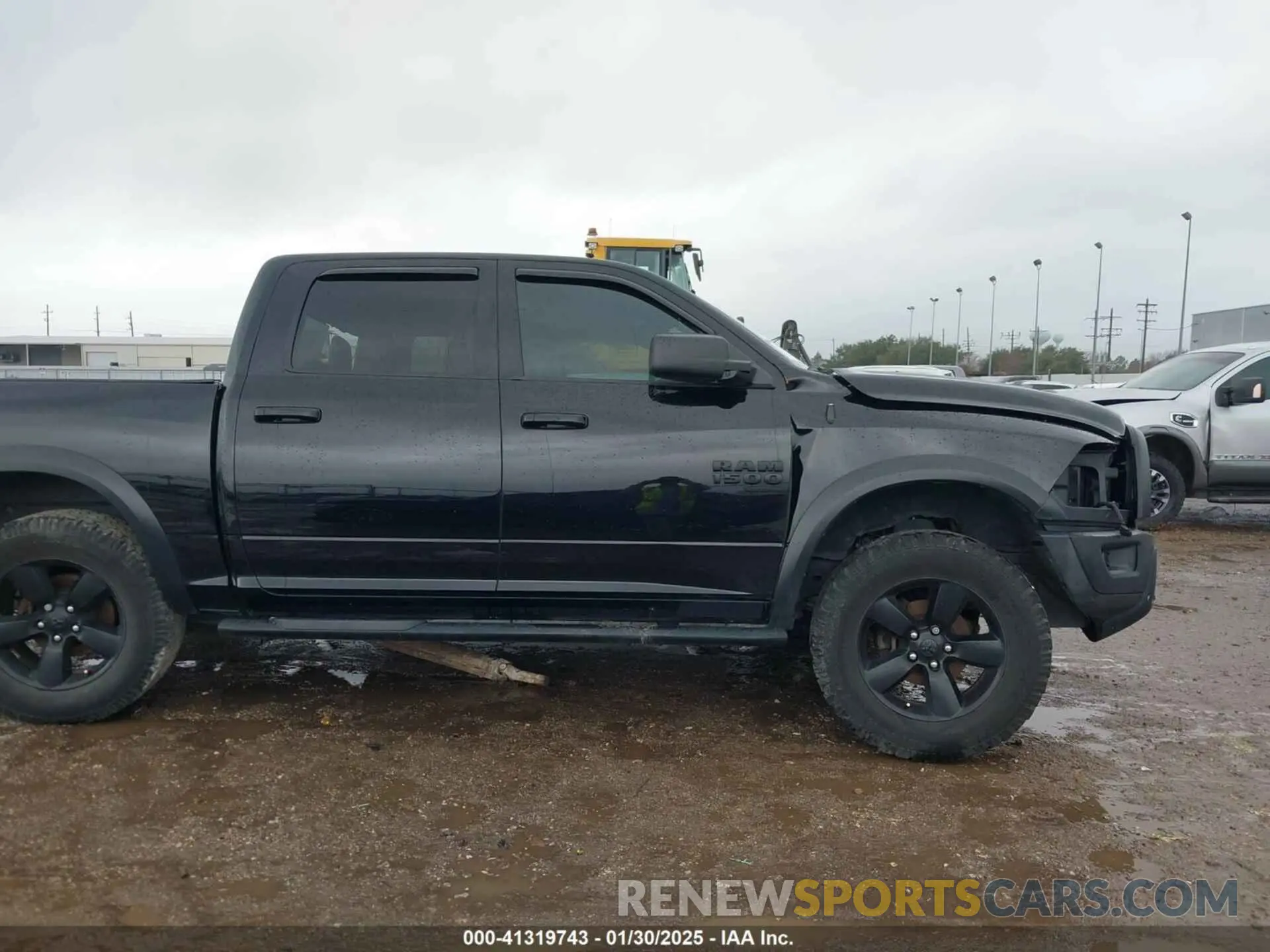 13 Photograph of a damaged car 1C6RR7LG8KS717307 RAM 1500 CLASSIC 2019