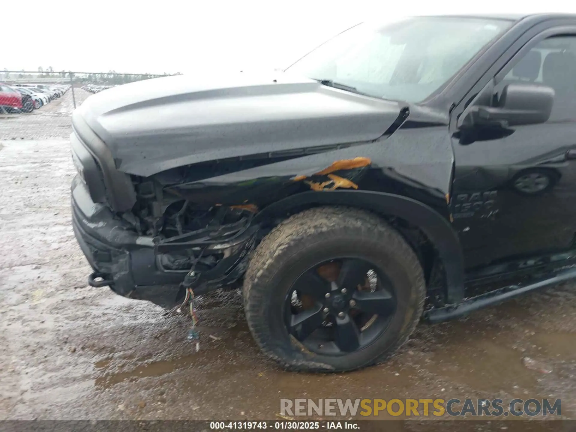 18 Photograph of a damaged car 1C6RR7LG8KS717307 RAM 1500 CLASSIC 2019